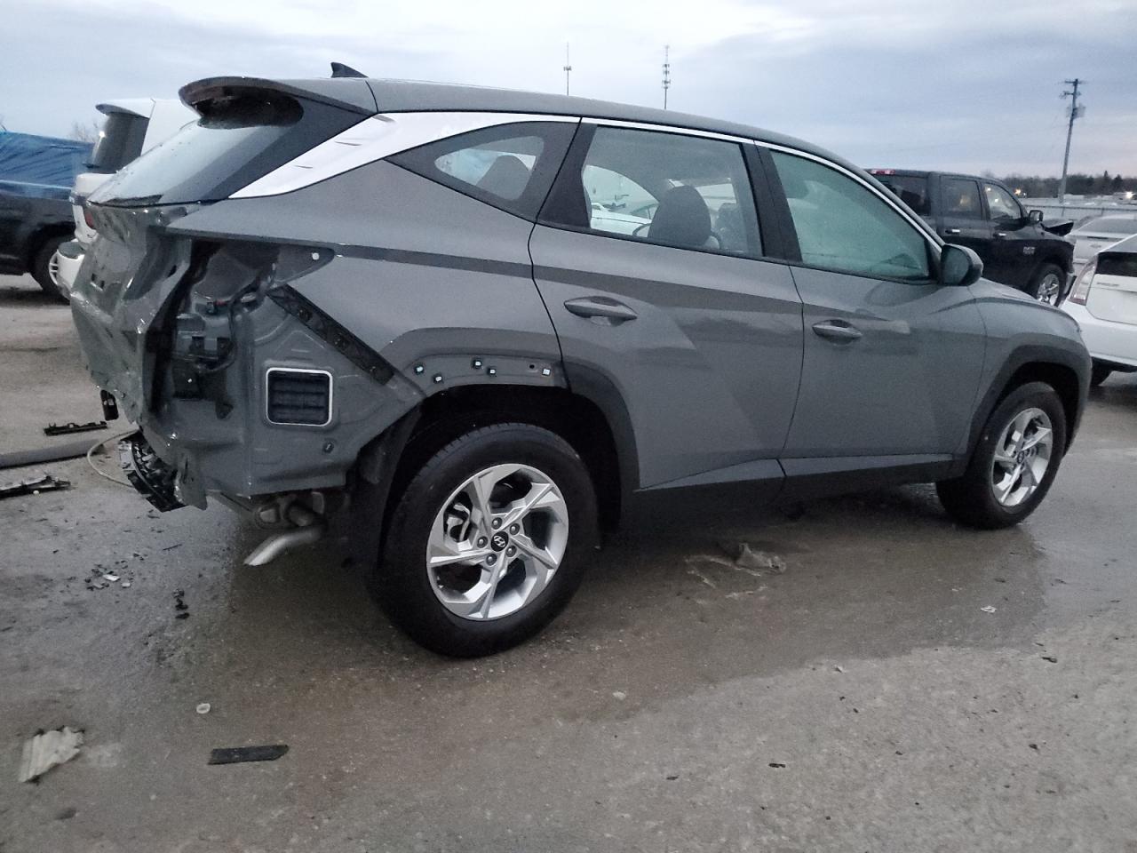 2024 Hyundai Tucson - Image 3