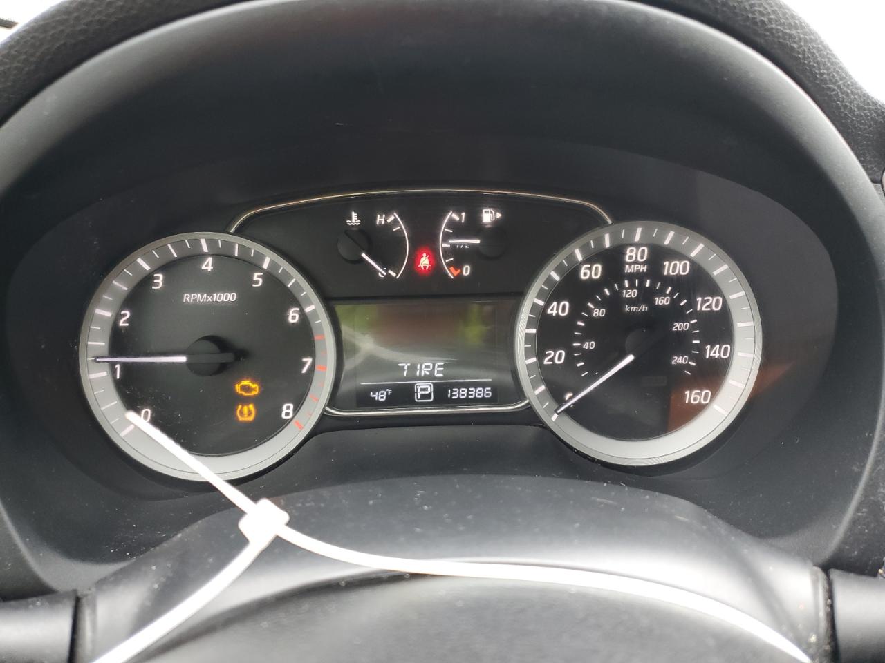 2015 Nissan Sentra - Image 9