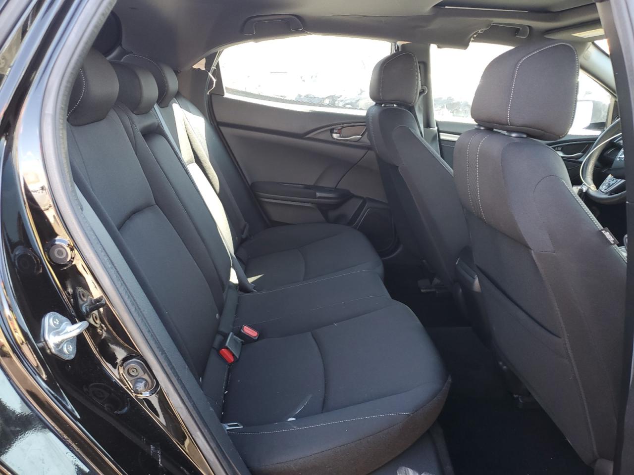 2018 Honda Civic - Image 10
