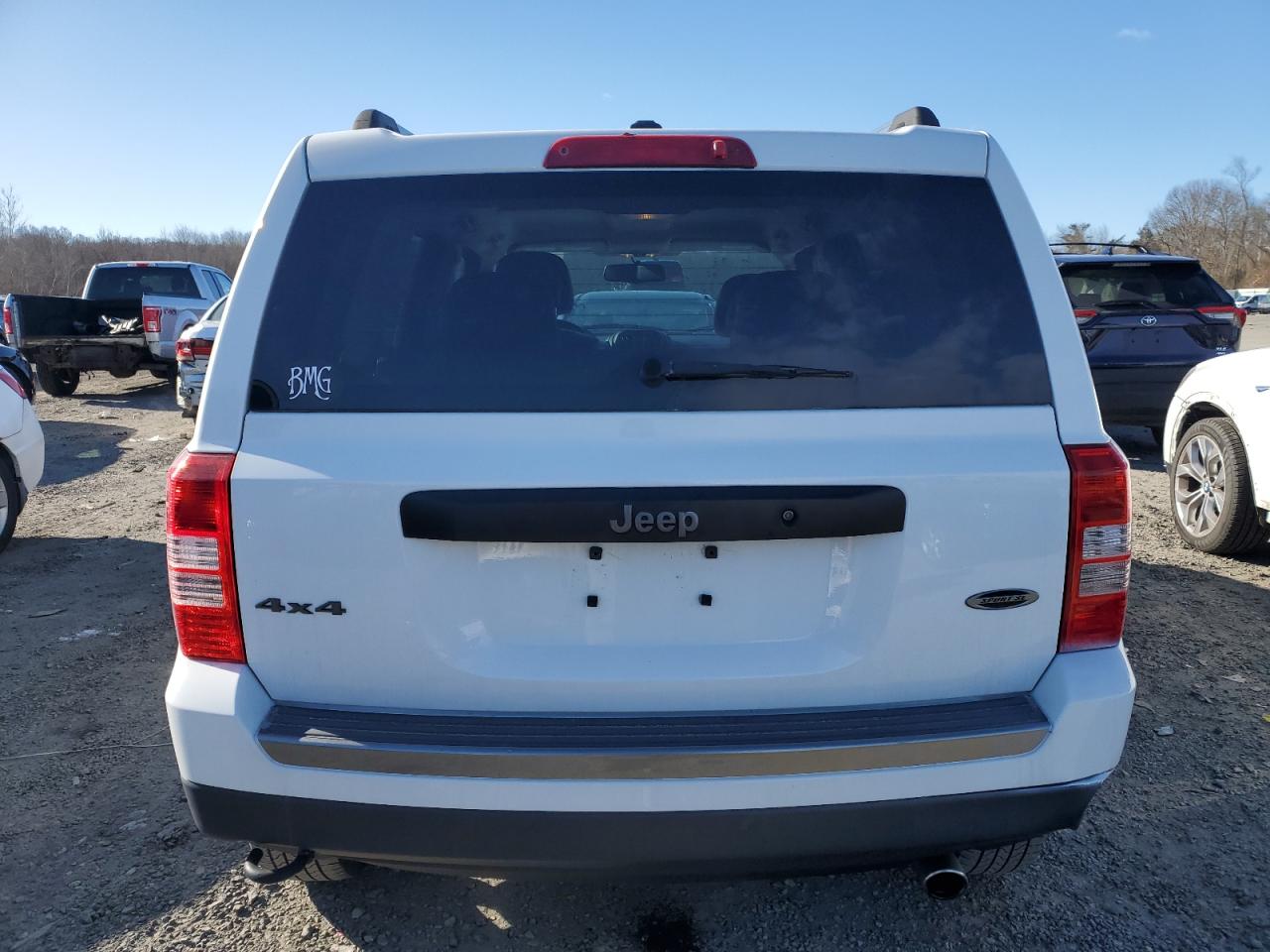2016 Jeep Liberty (Patriot) - Image 6