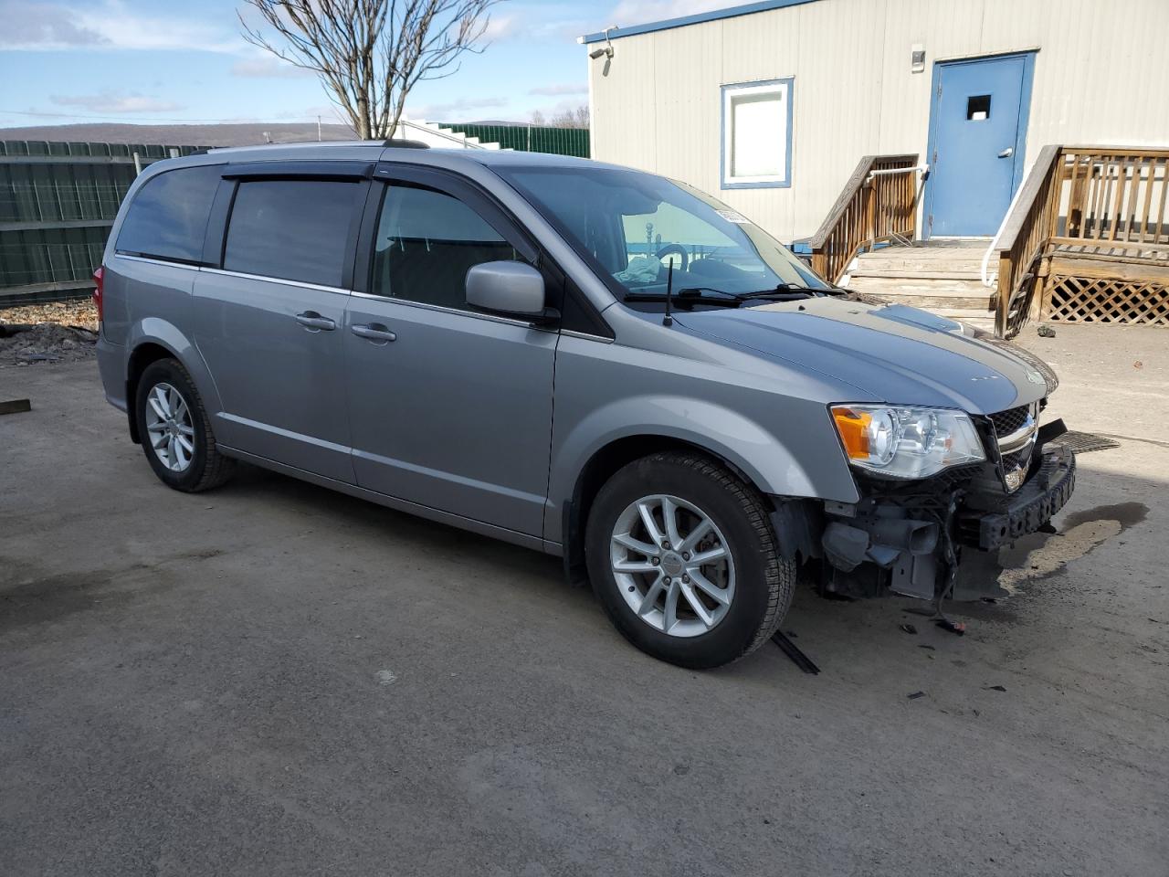 2020 Dodge Caravan - Image 4