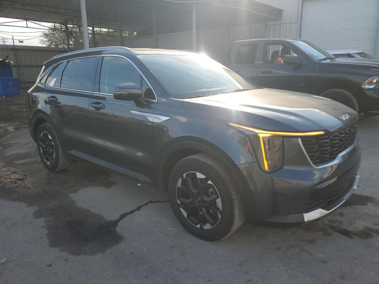 2024 Kia Sorento - Image 4