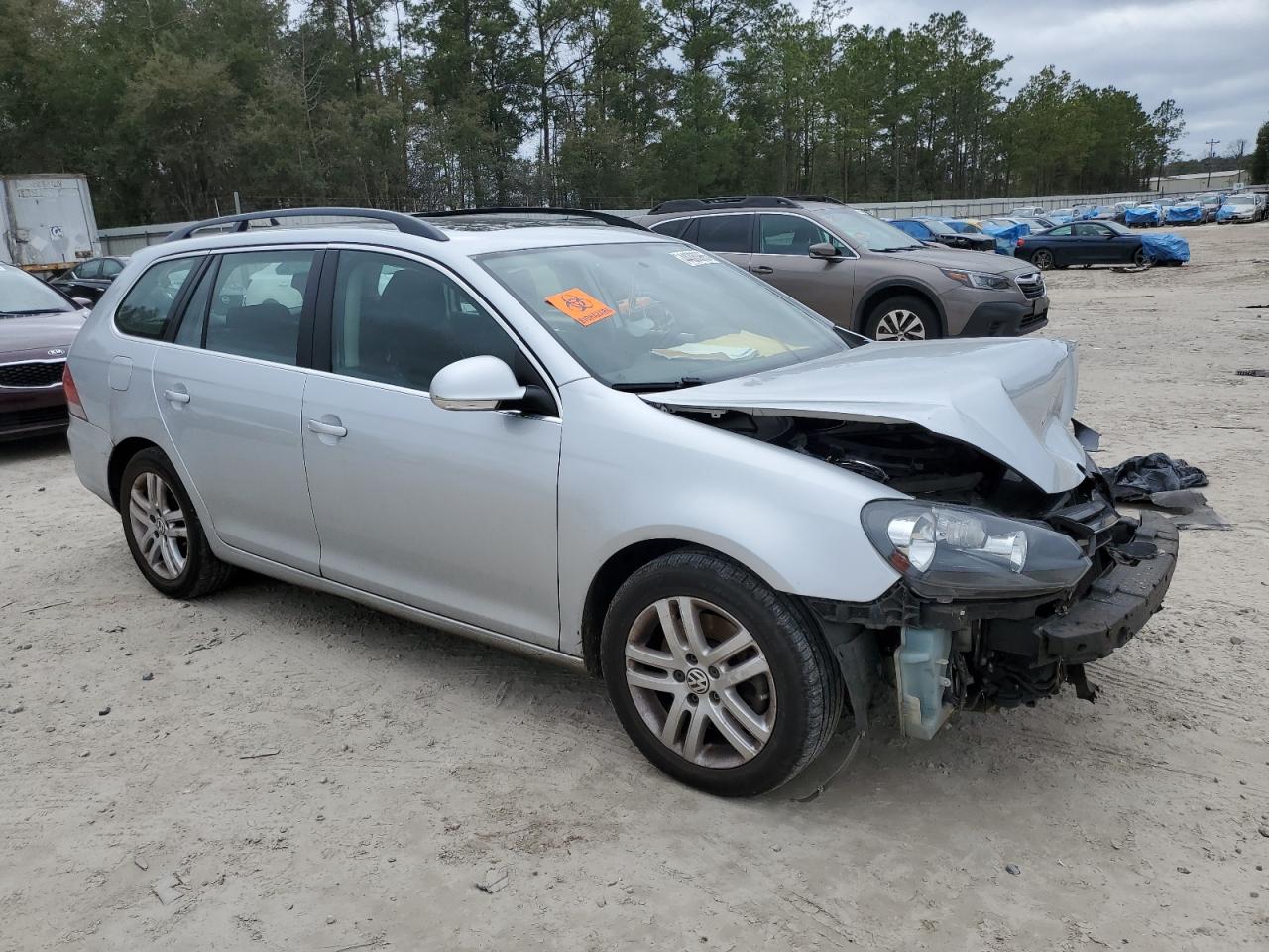 2010 Volkswagen Jetta - Image 4