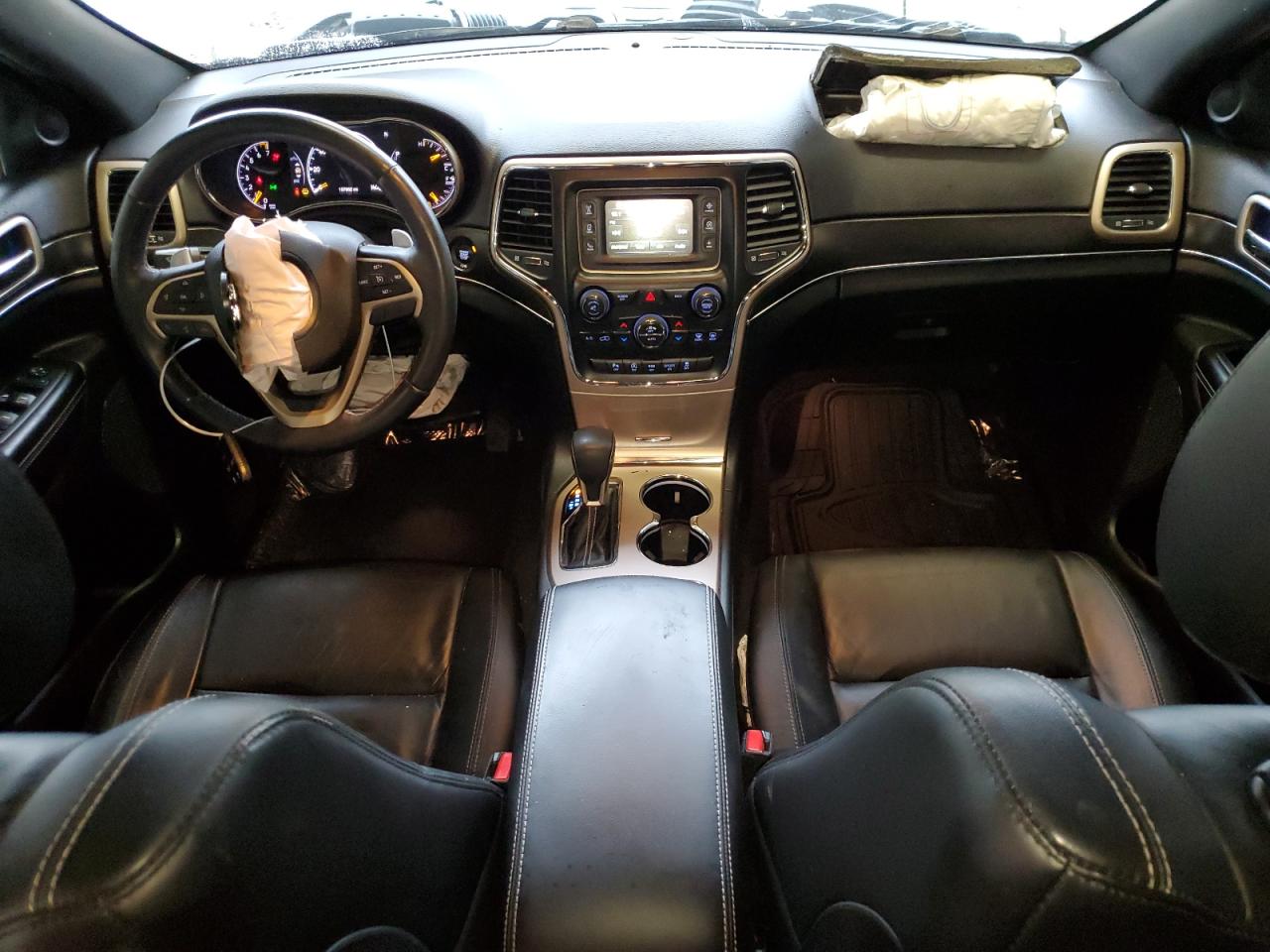 2017 Jeep Grand Cherokee - Image 8