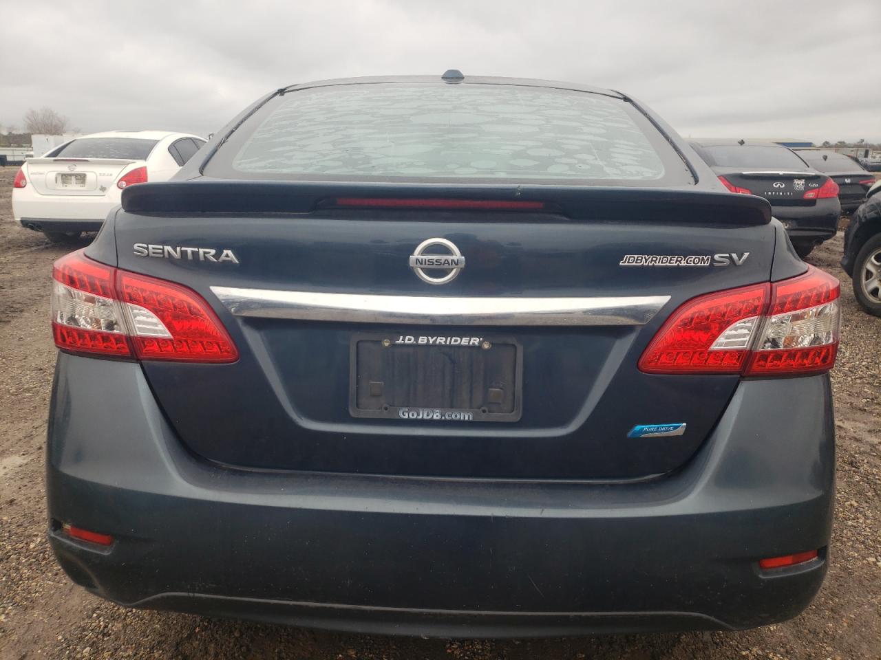 2013 Nissan Sentra - Image 6
