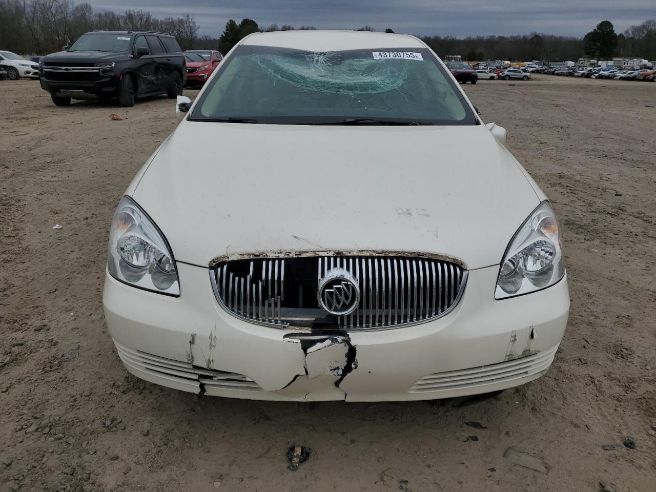 2009 Buick Lucerne - Image 5