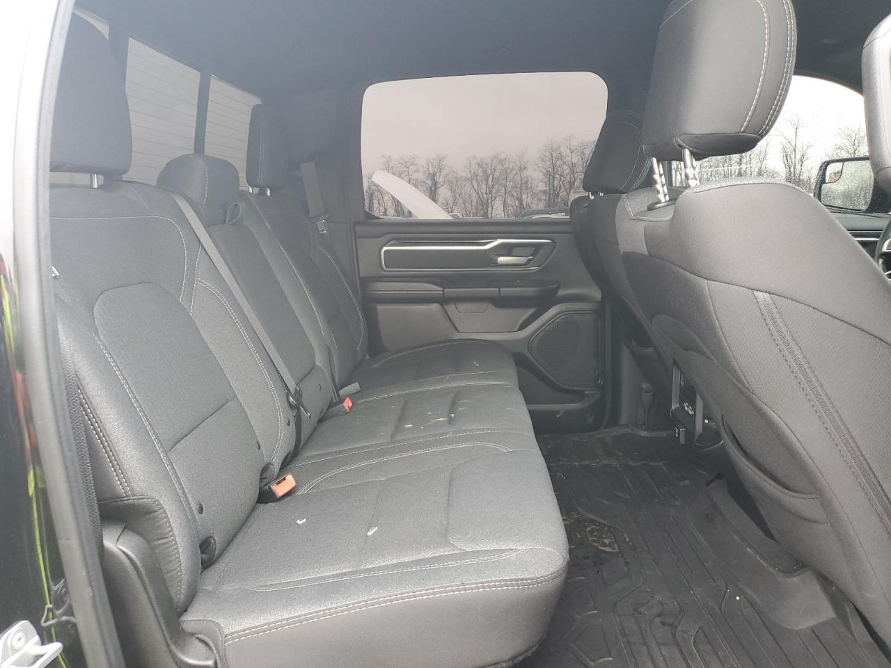 2019 RAM 1500 - Image 10