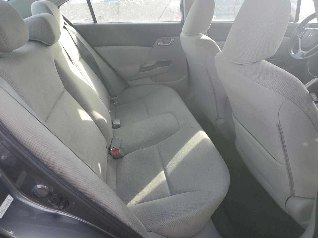 2012 Honda Civic - Image 10