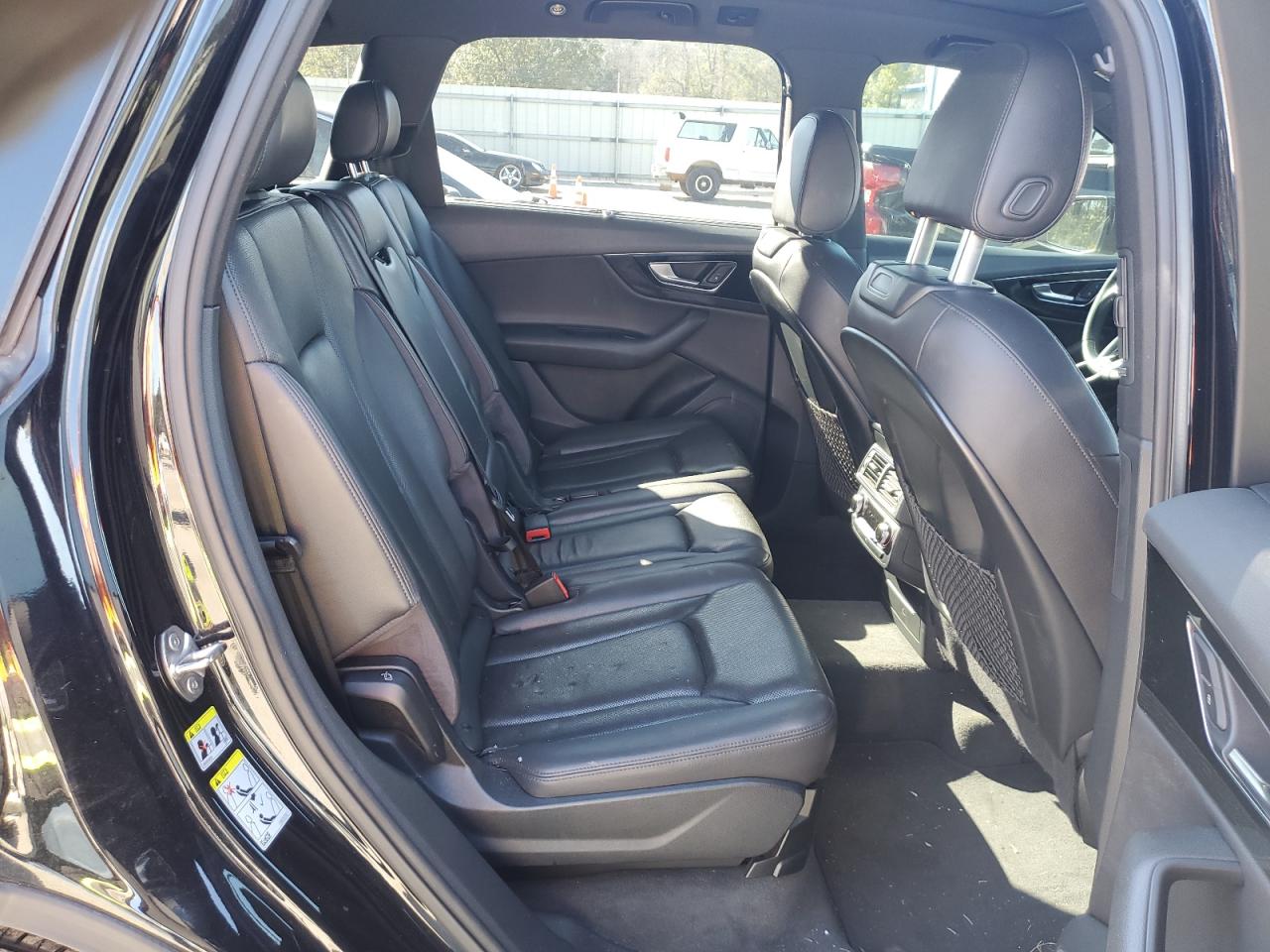 2017 Audi Q7 - Image 11