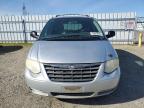 2005 Chrysler Town & Country Touring იყიდება Anderson-ში, CA - Water/Flood