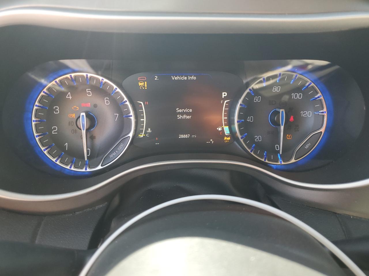 2021 Chrysler Pacifica - Image 9