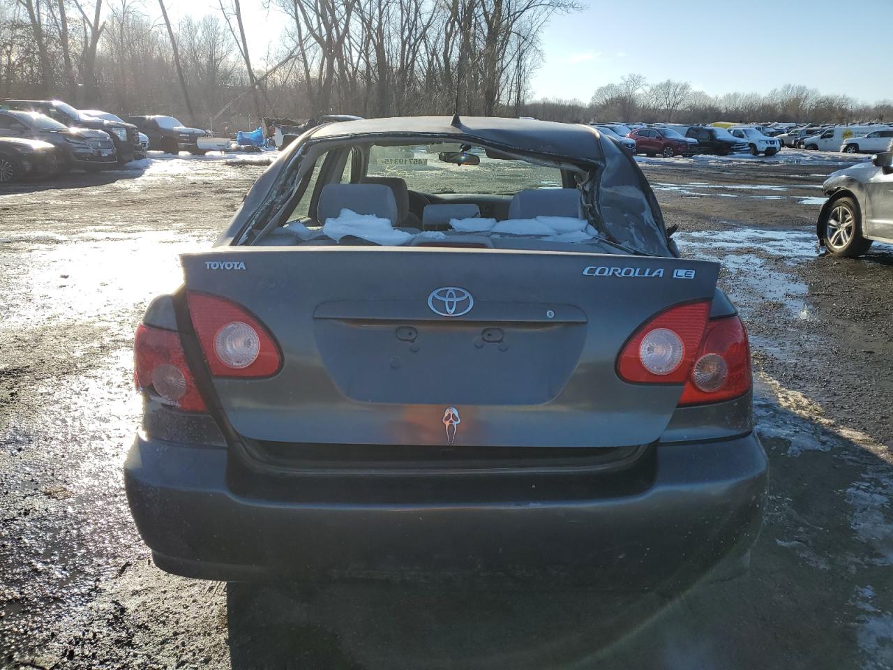 2005 Toyota Corolla - Image 6