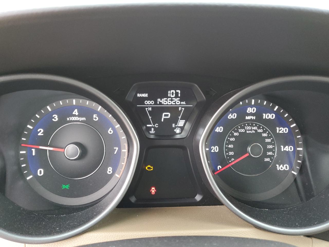 2013 Hyundai Elantra - Image 9