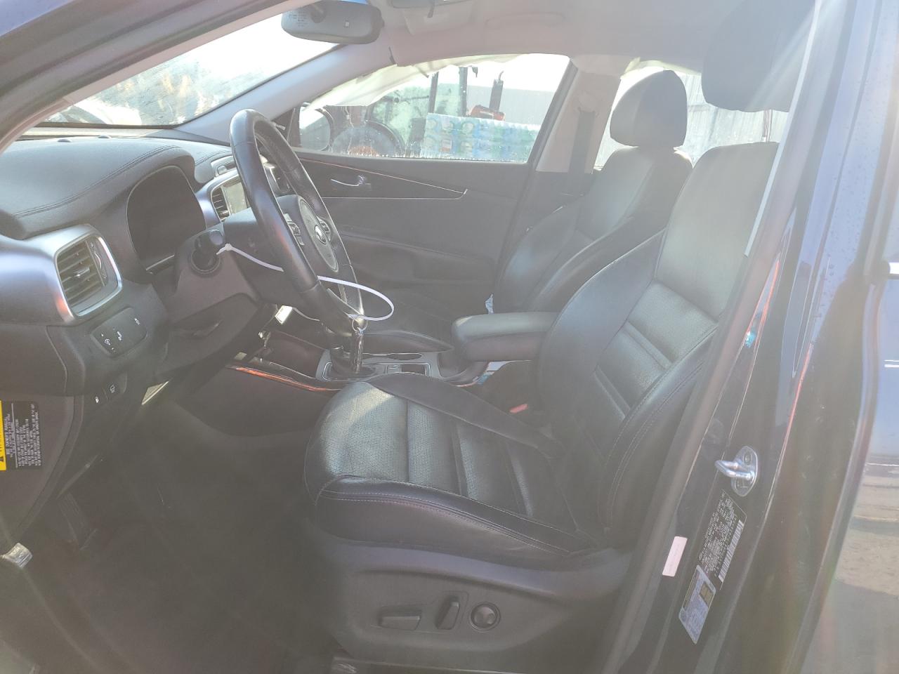 2018 Kia Sorento - Image 7
