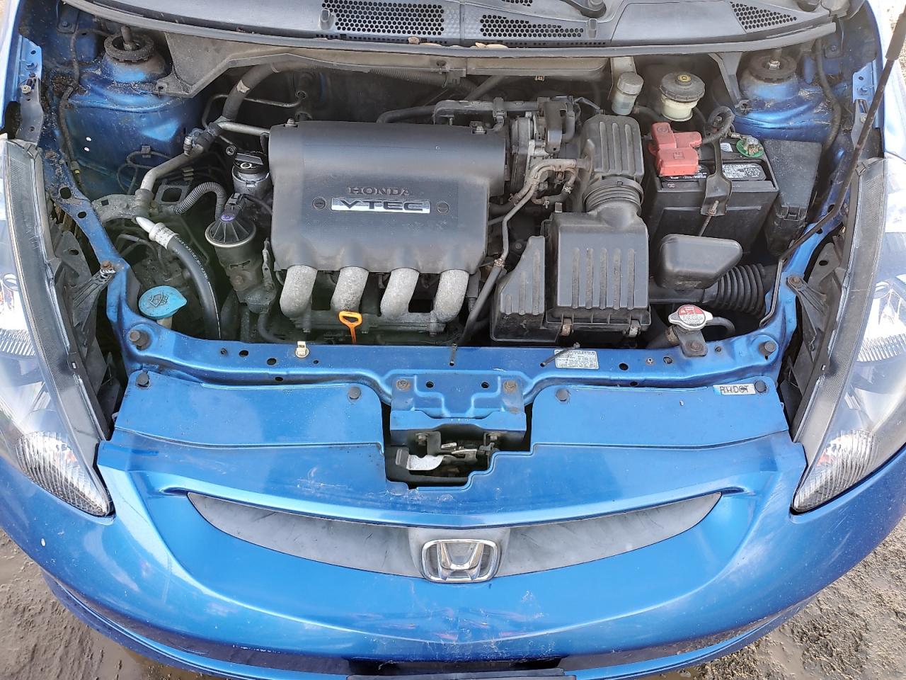 2008 Honda Fit - Image 11