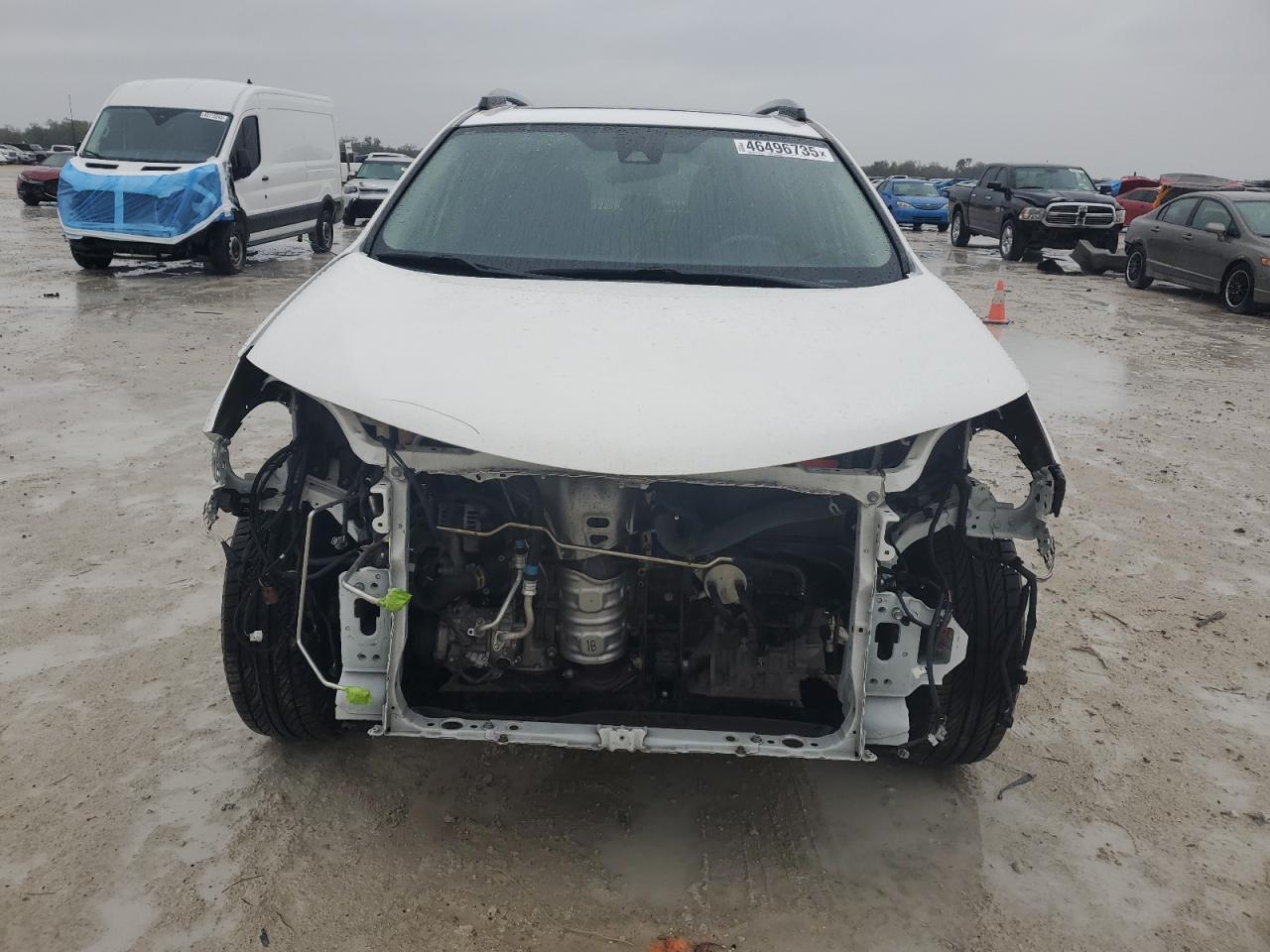 2017 Toyota RAV 4 - Image 5