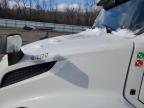 2022 Volvo Vn Vnl for Sale in West Mifflin, PA - All Over