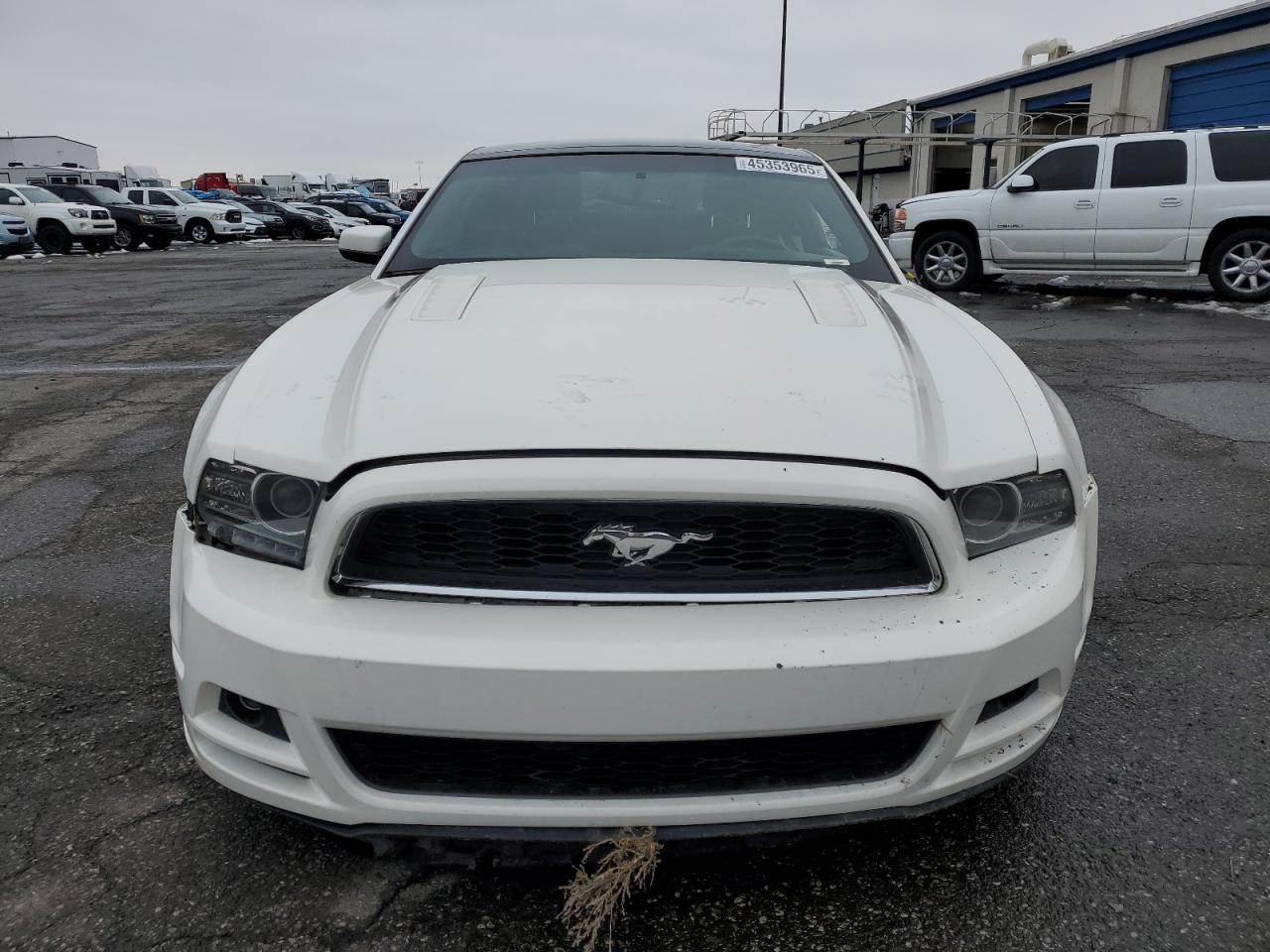 2013 Ford Mustang - Image 5