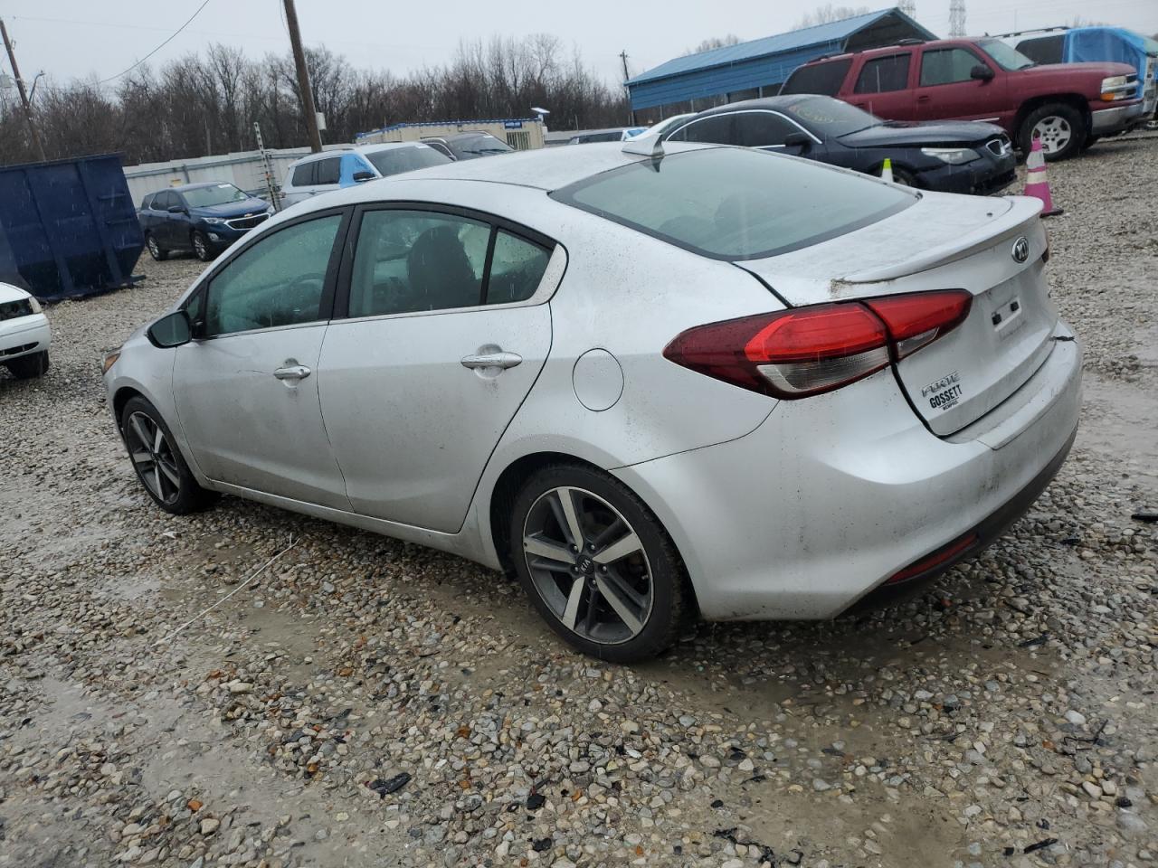 2017 Kia Forte - Image 2