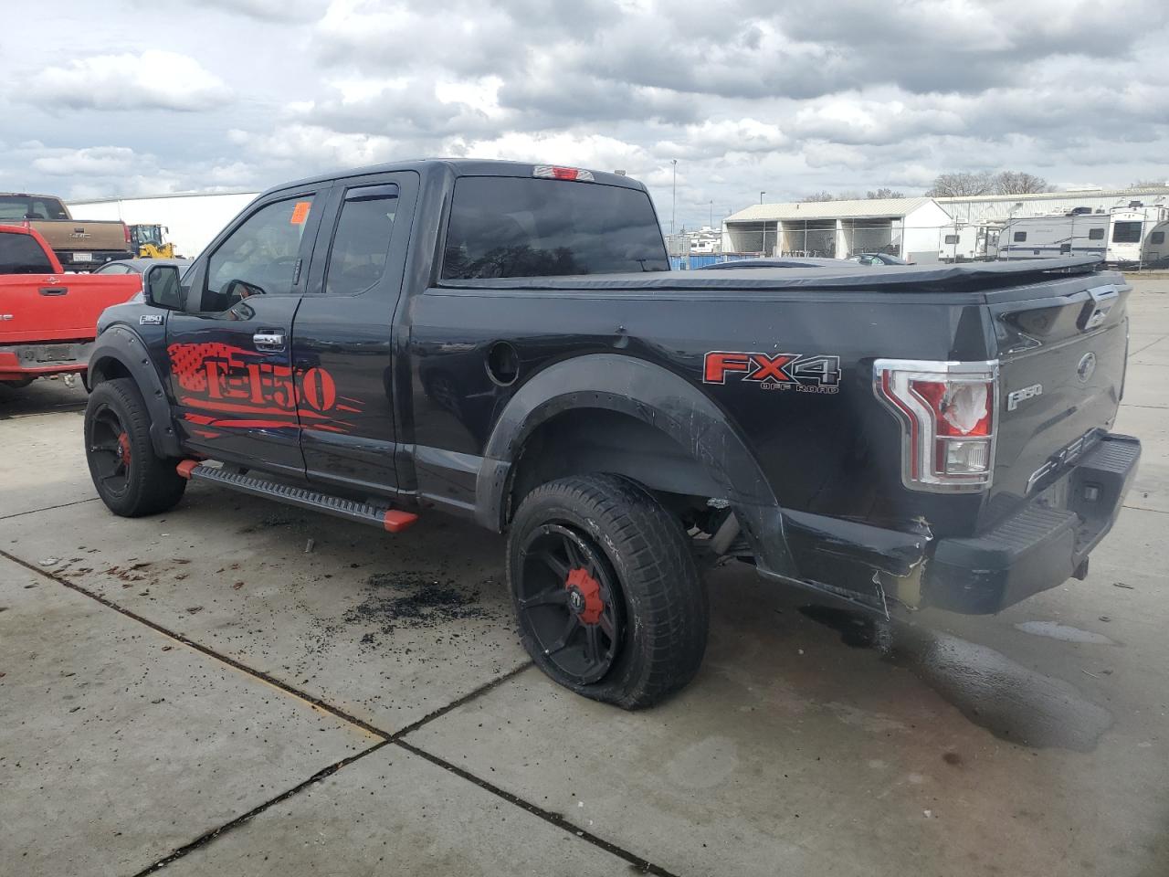 2015 Ford F-150 - Image 2