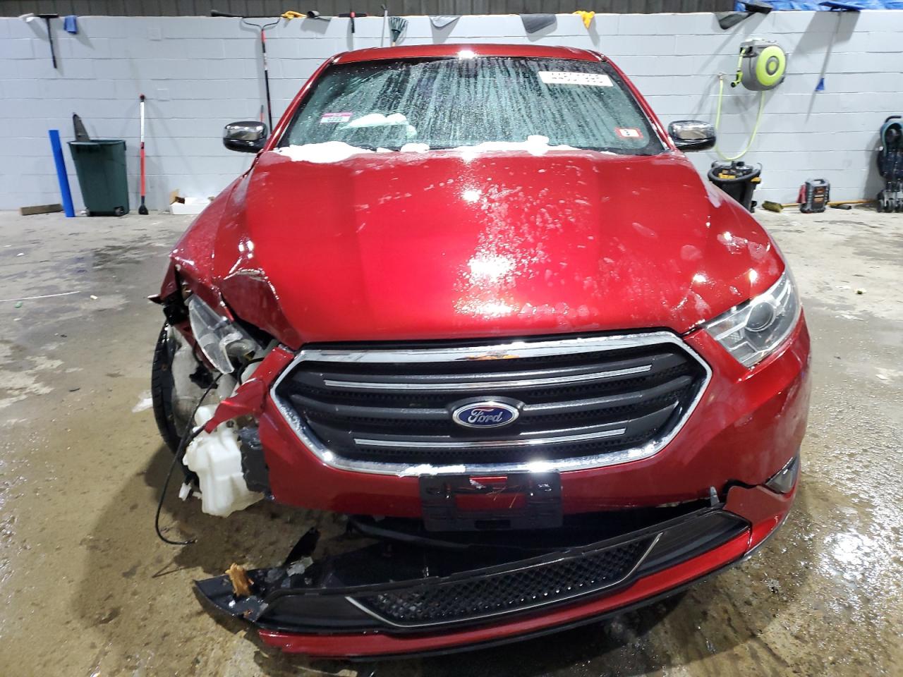 2014 Ford Taurus - Image 5