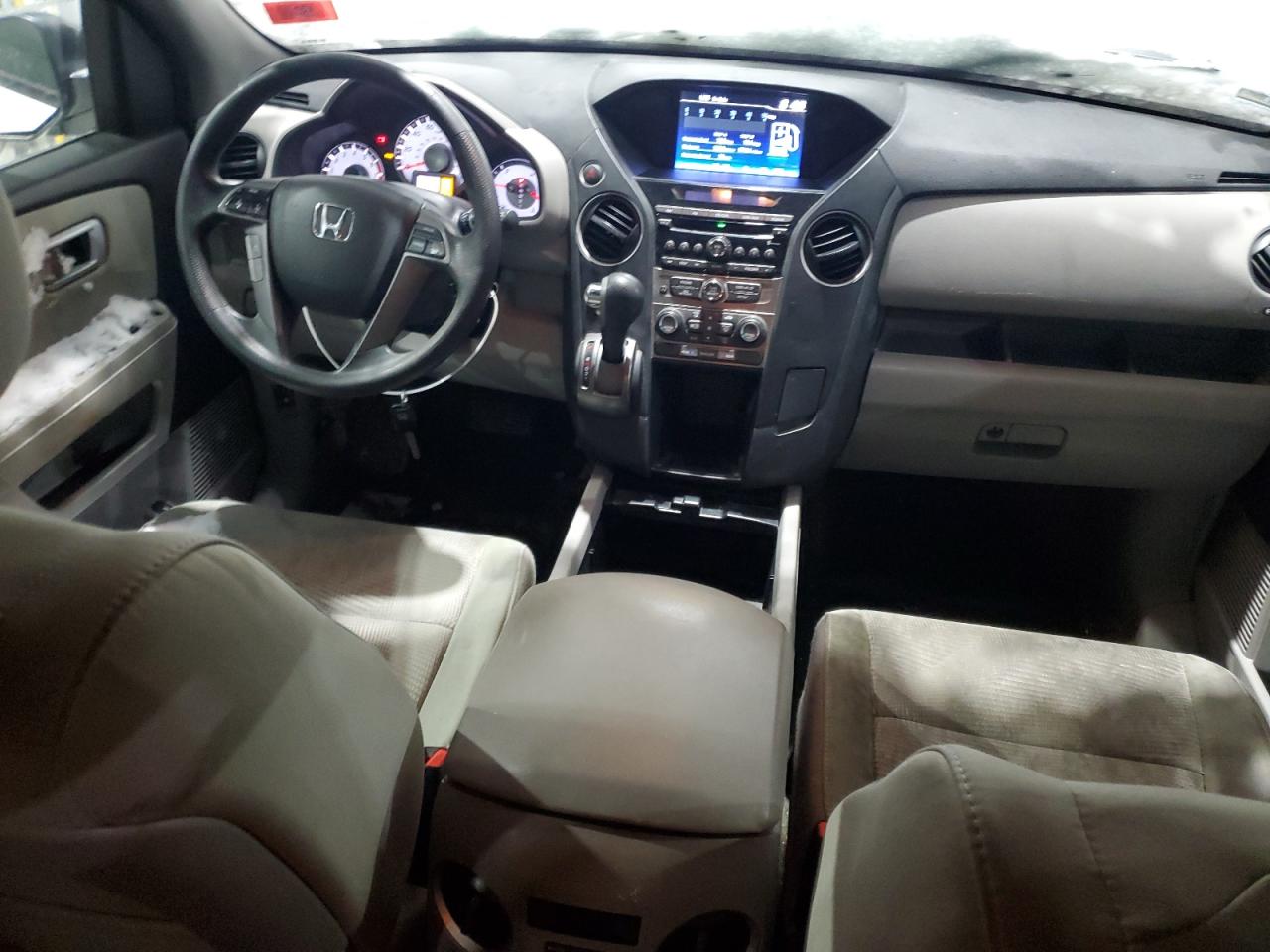 2015 Honda Pilot - Image 8