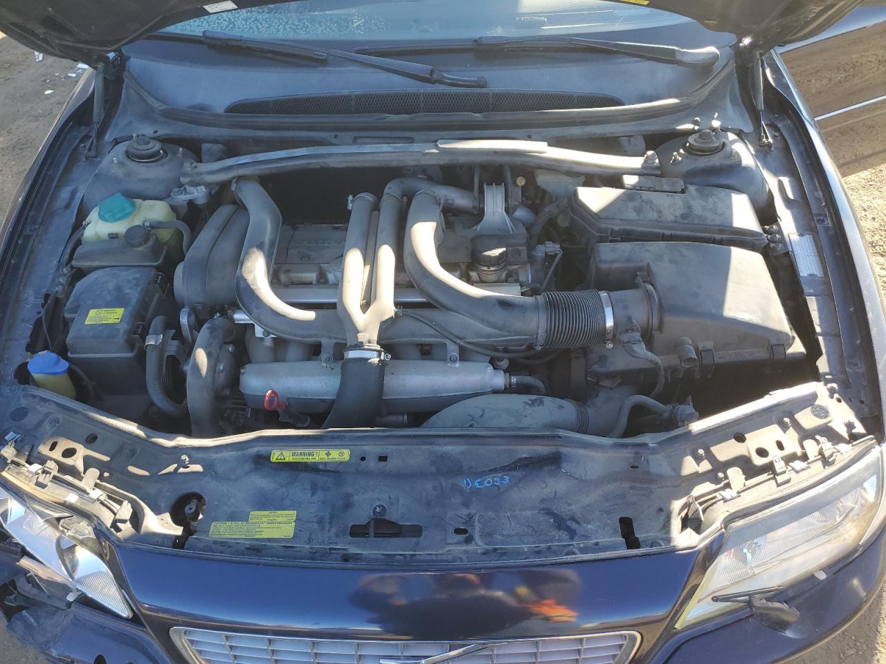 2005 Volvo S80 - Image 11