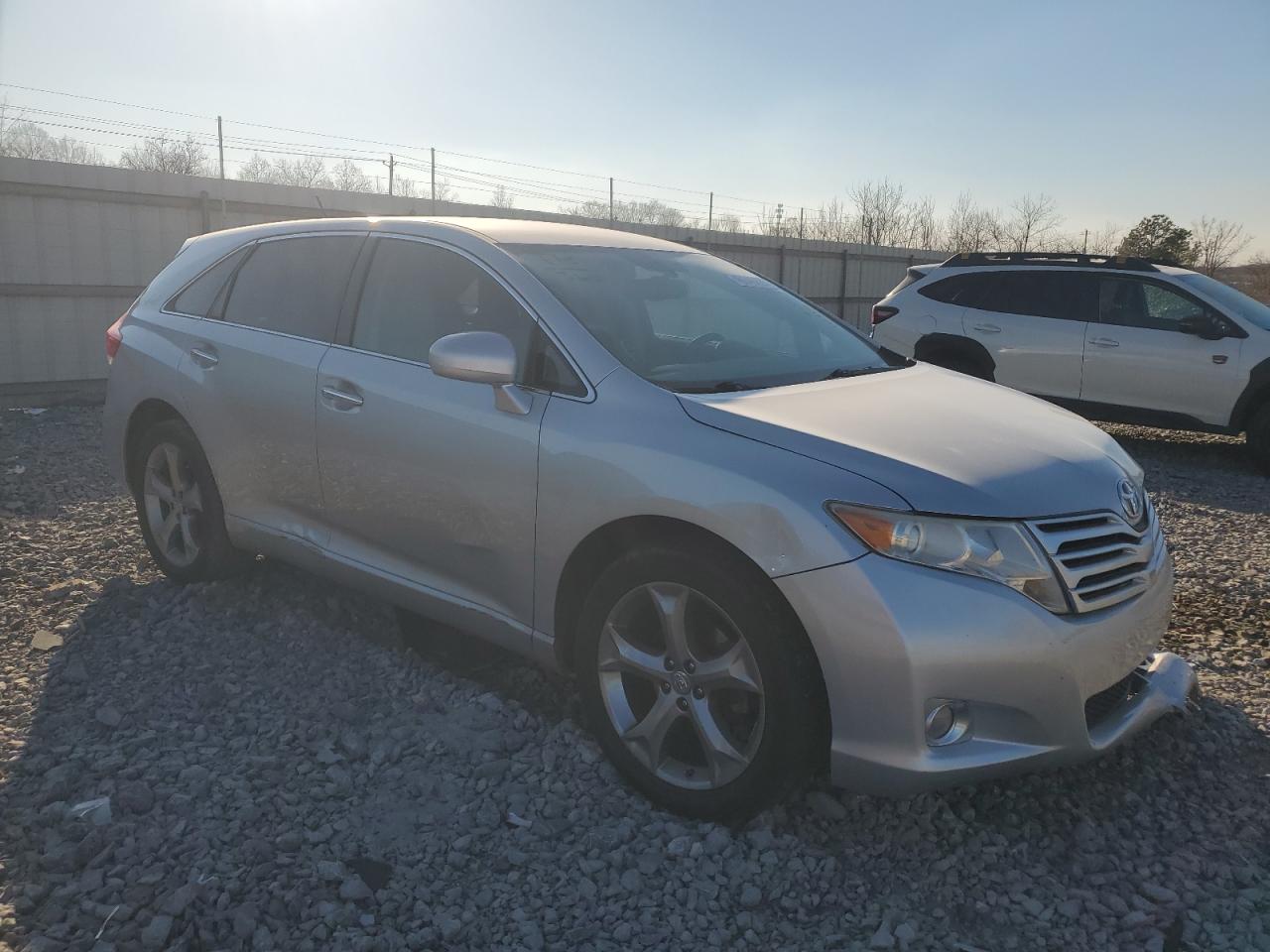 2010 Toyota Venza - Image 4