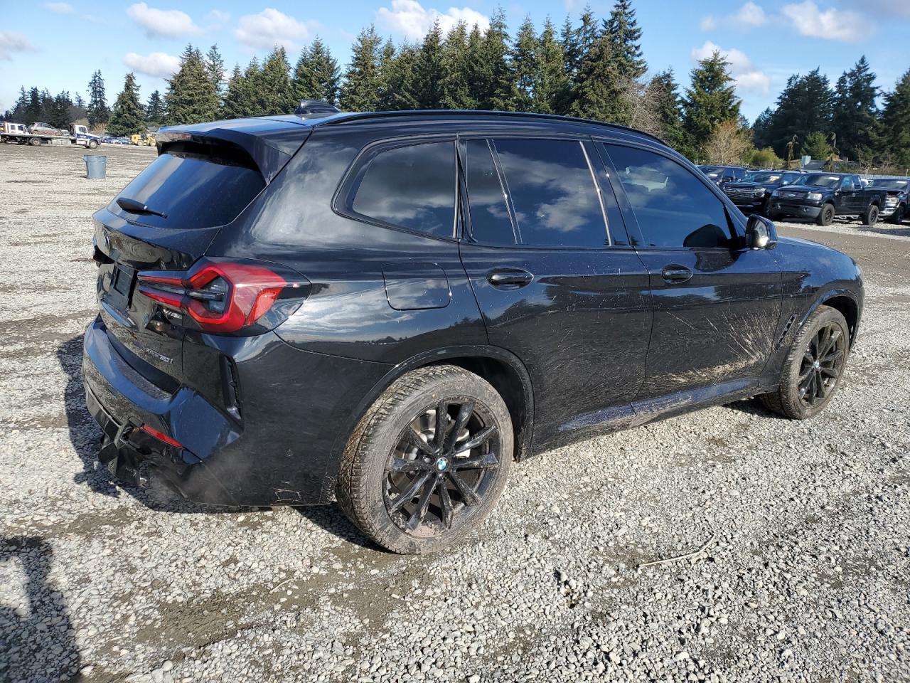 2024 BMW X3 - Image 3