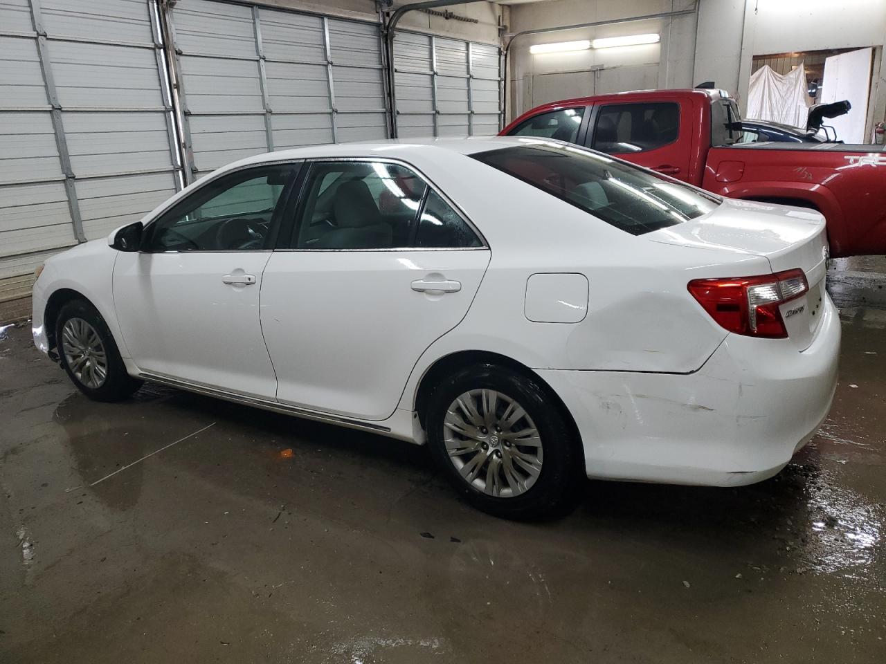 2014 Toyota Camry - Image 2