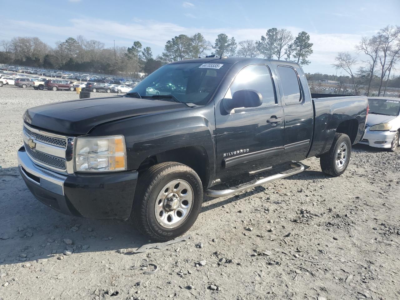 2011 Chevrolet Silverado - Image 1