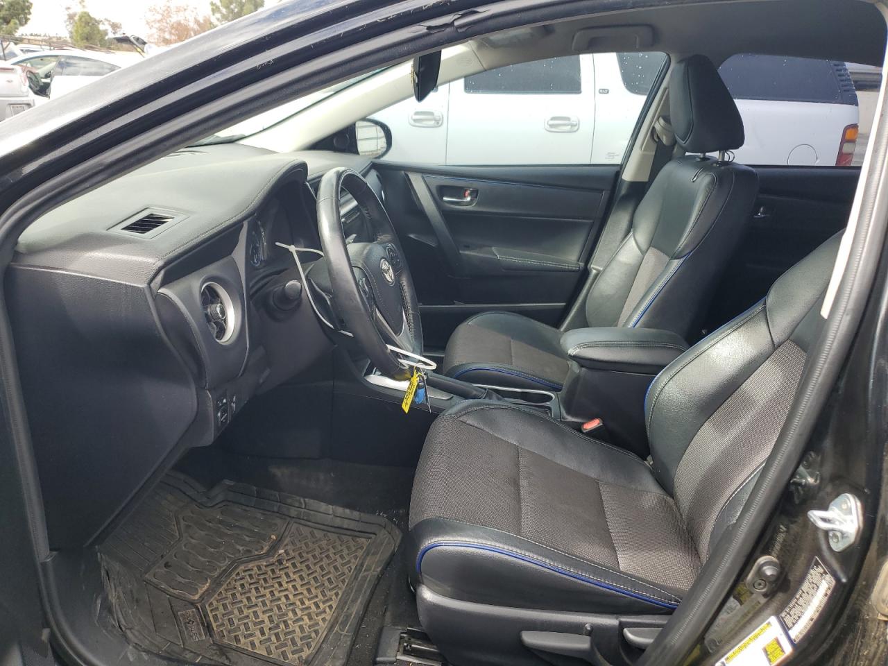 2017 Toyota Corolla - Image 7