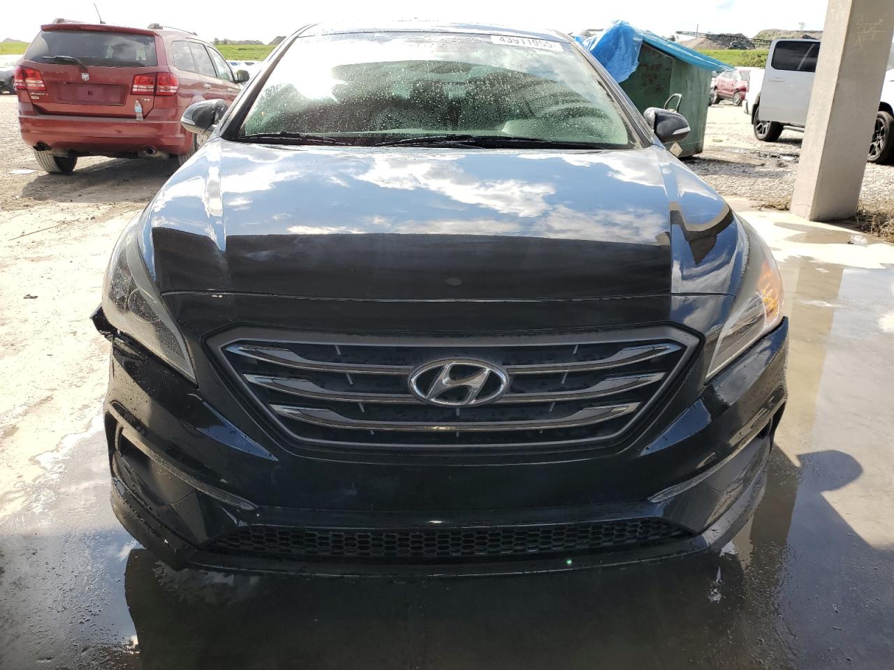 2017 Hyundai Sonata - Image 5