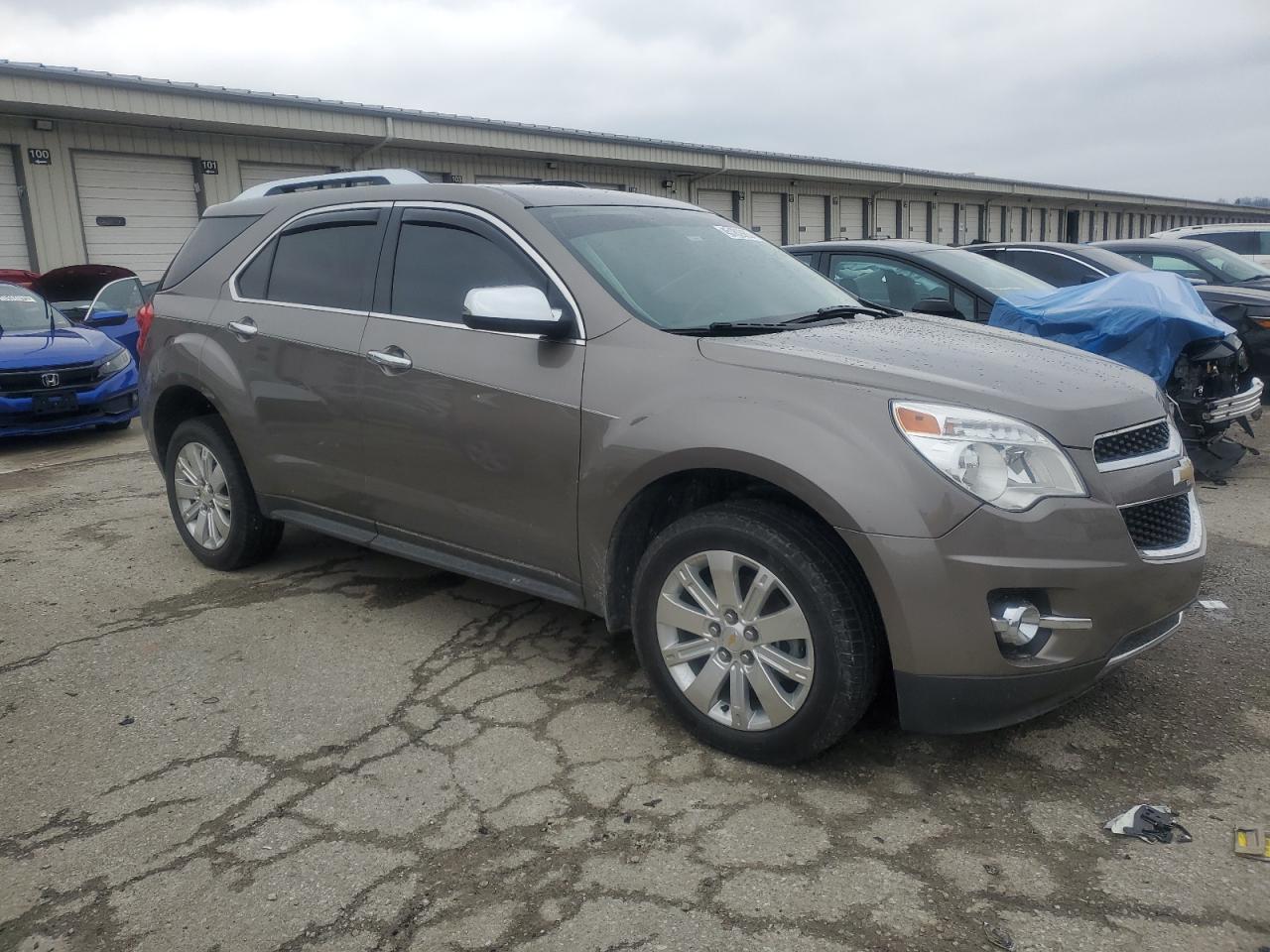 2011 Chevrolet Equinox - Image 4