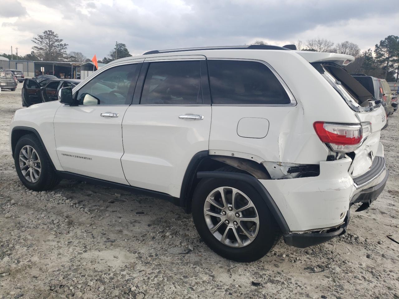 2014 Jeep Grand Cherokee - Image 2