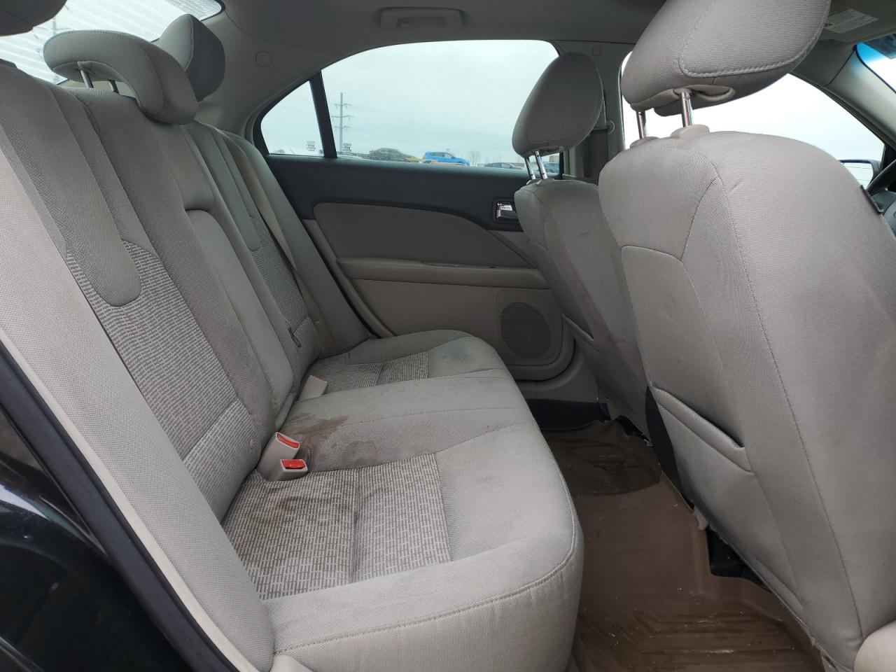 2011 Ford Fusion - Image 10