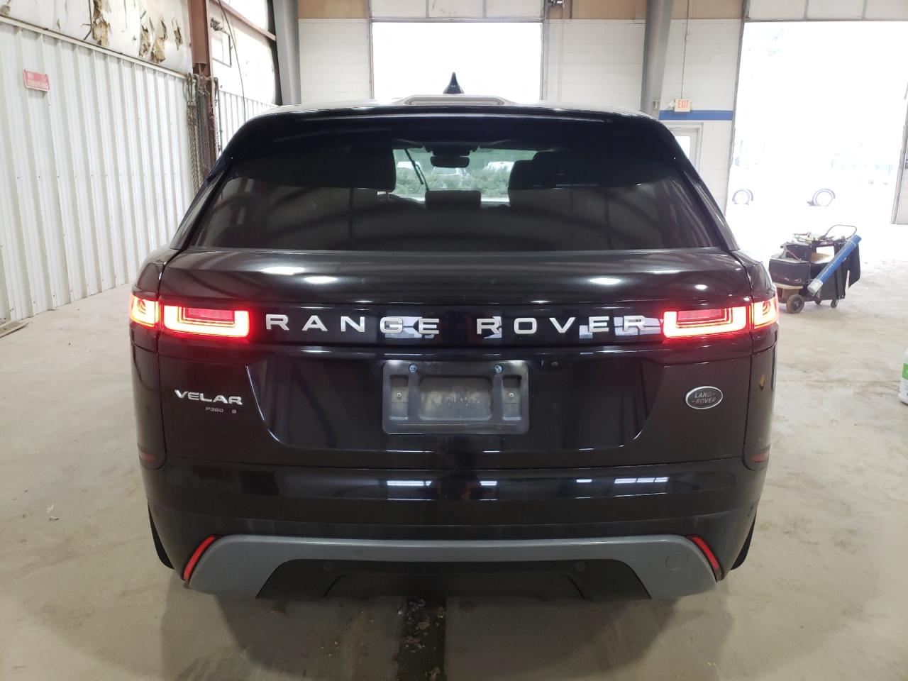 2018 Land Rover Range Rover - Image 6