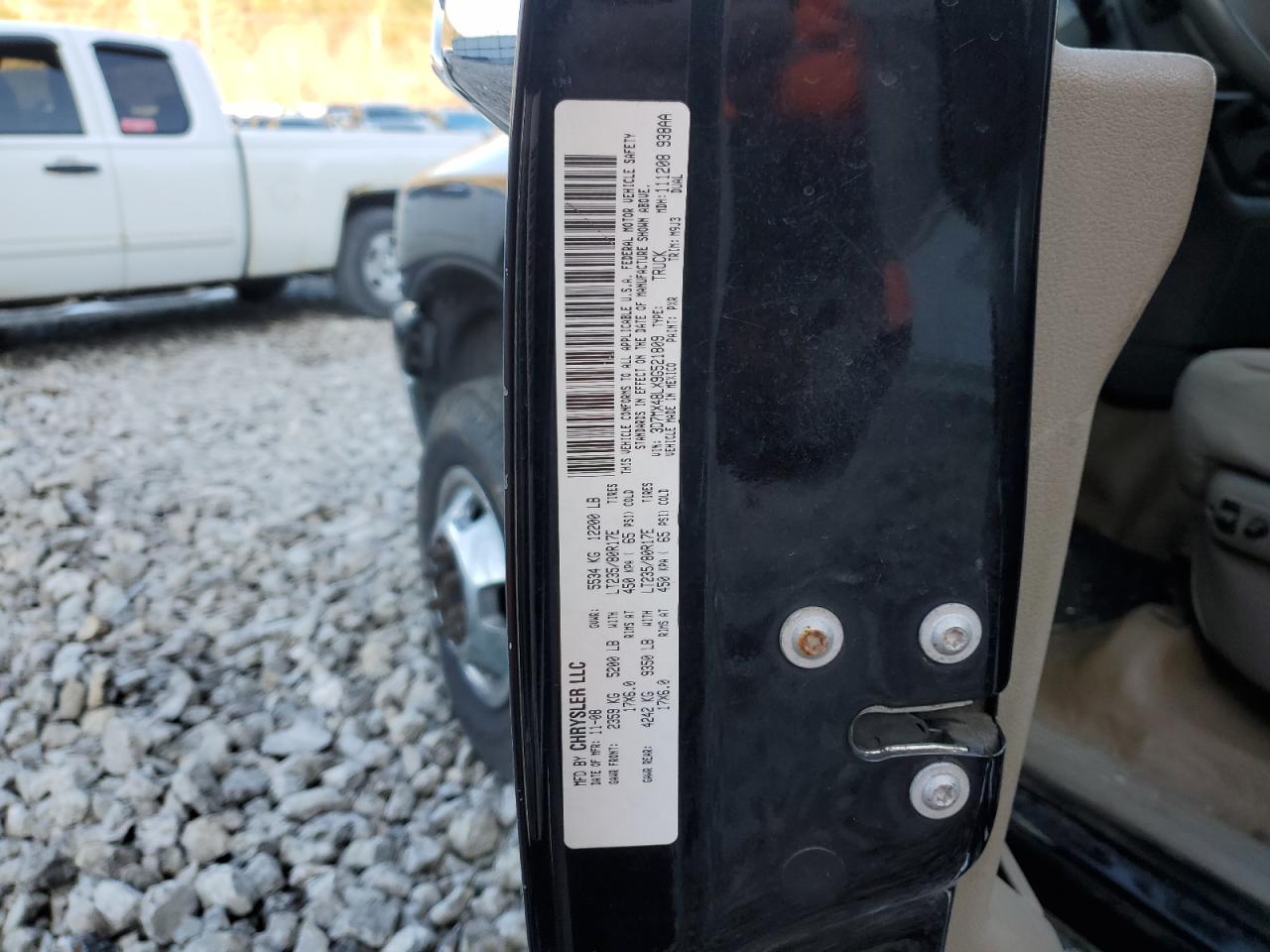2009 Dodge RAM - Image 12