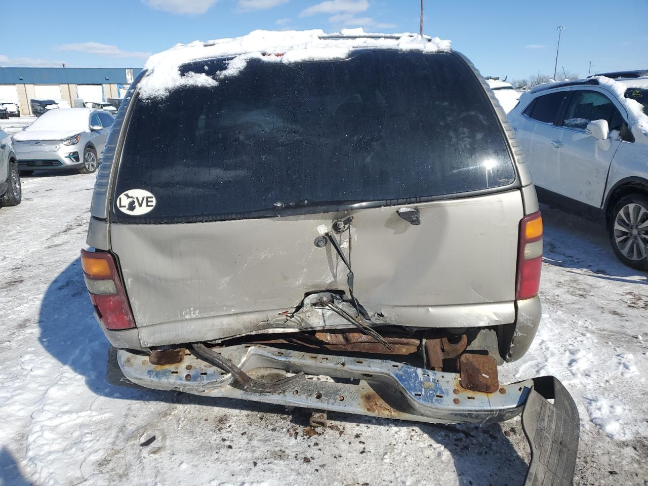 2001 Chevrolet Tahoe - Image 6