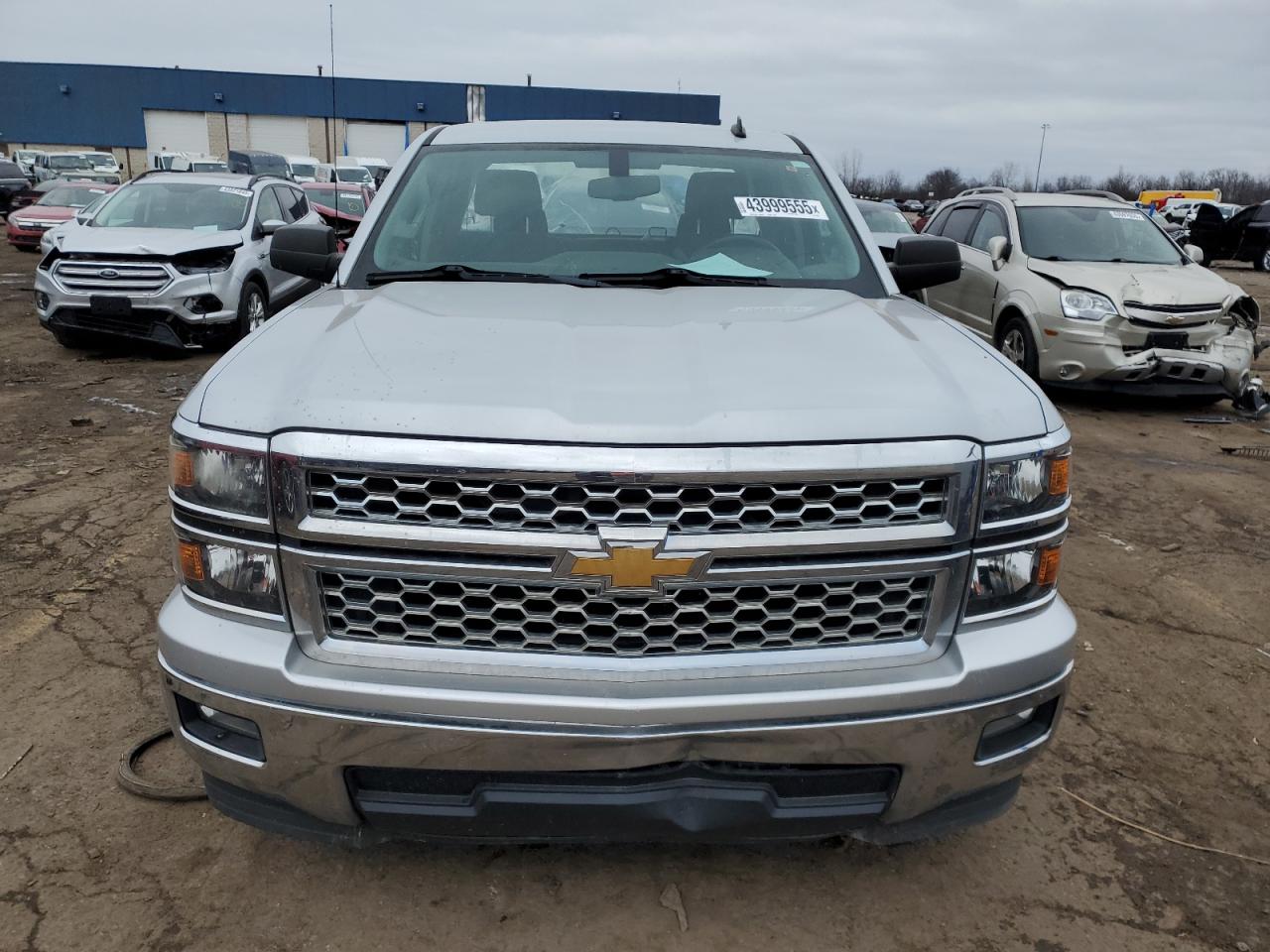 2014 Chevrolet Silverado - Image 5