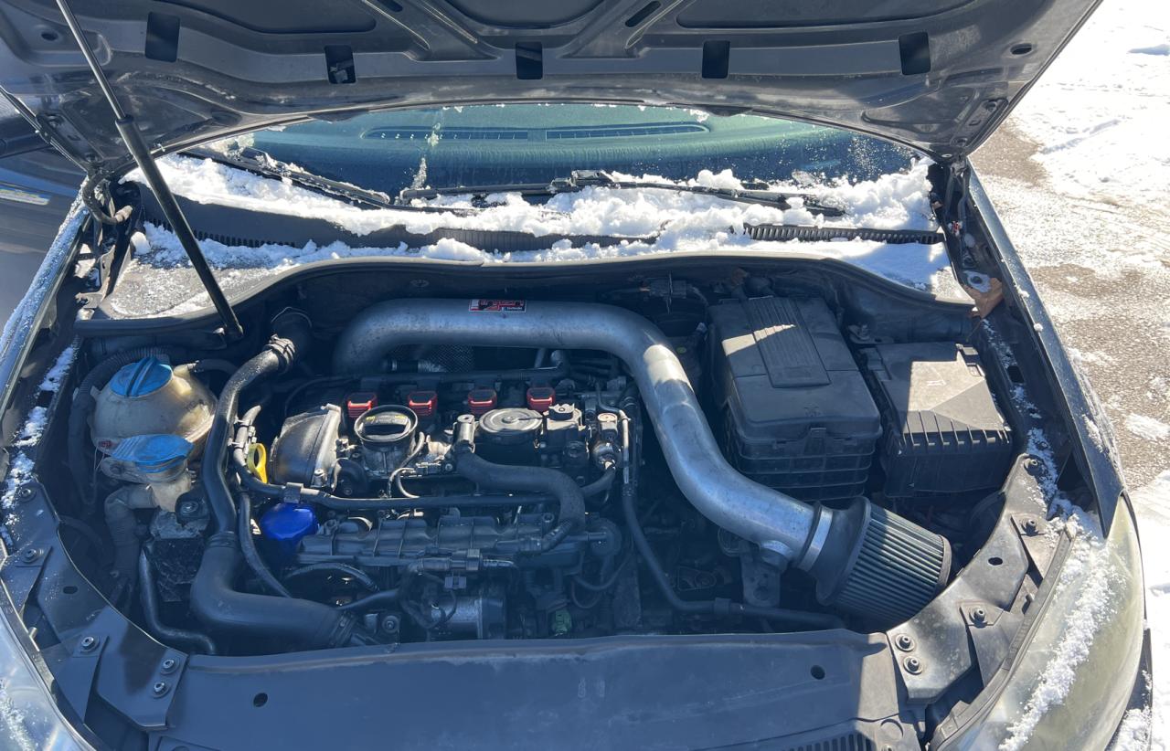 2010 Volkswagen GTI - Image 7