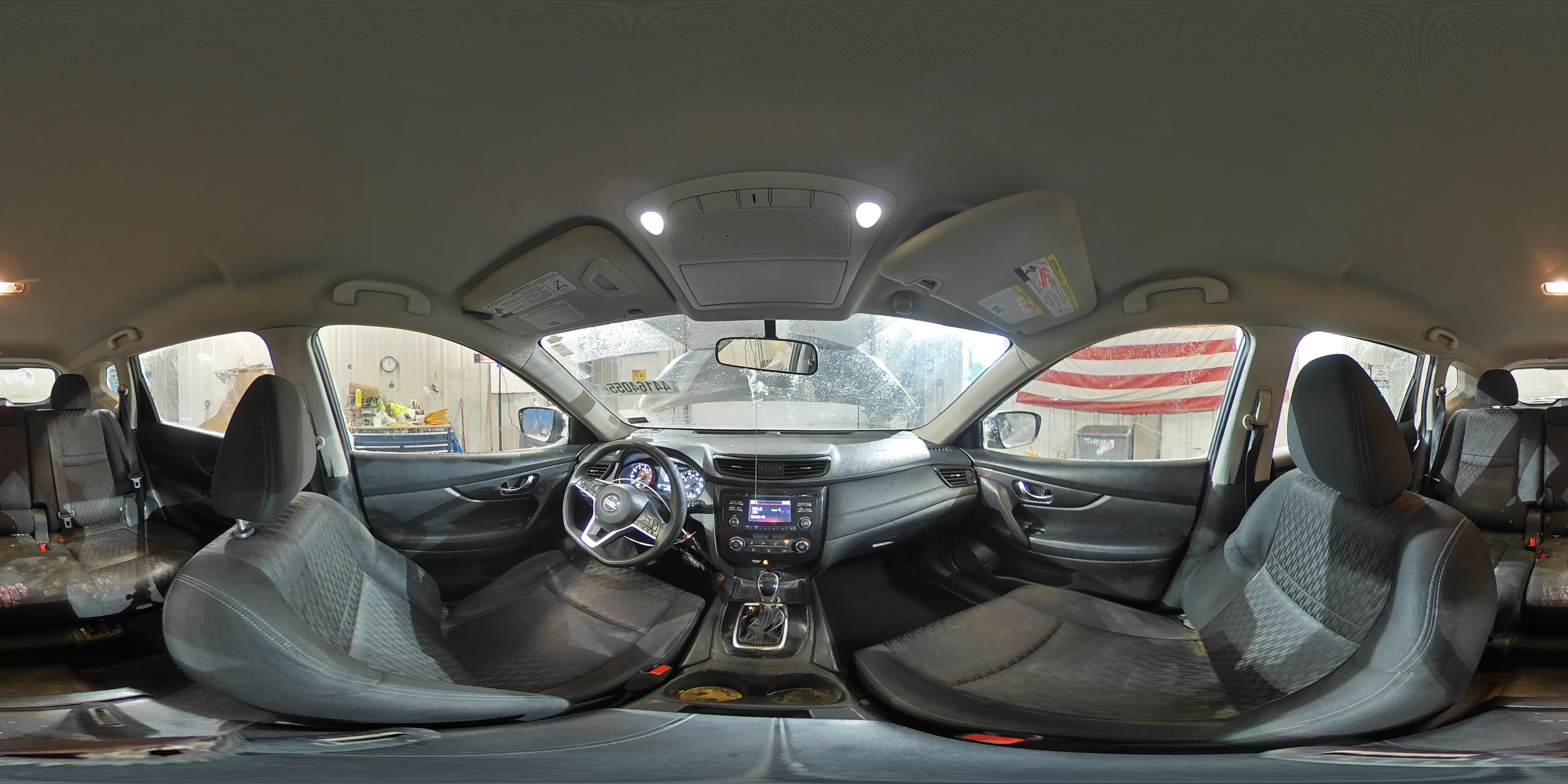 2017 Nissan Rogue - Image 14