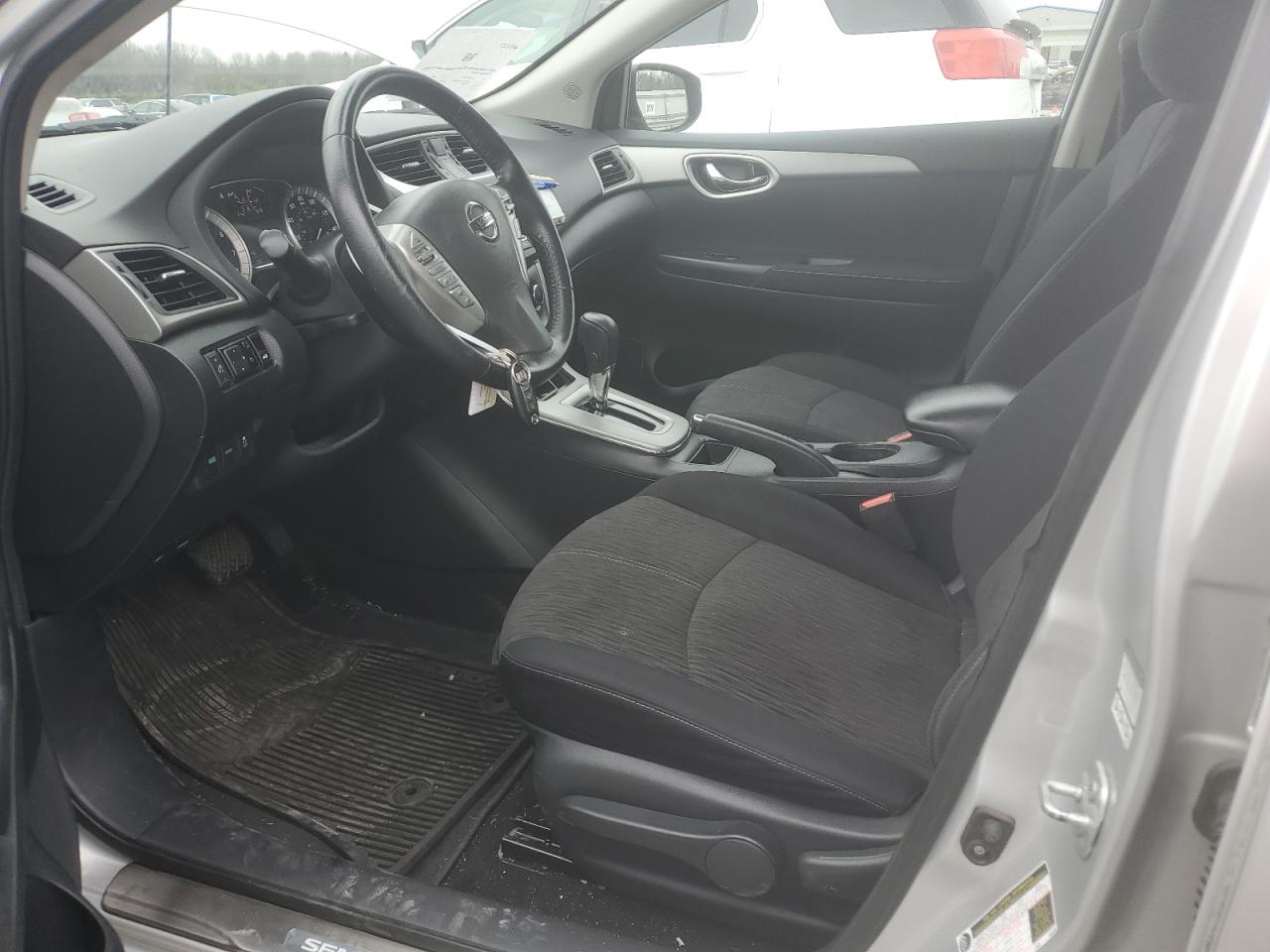 2015 Nissan Sentra - Image 7