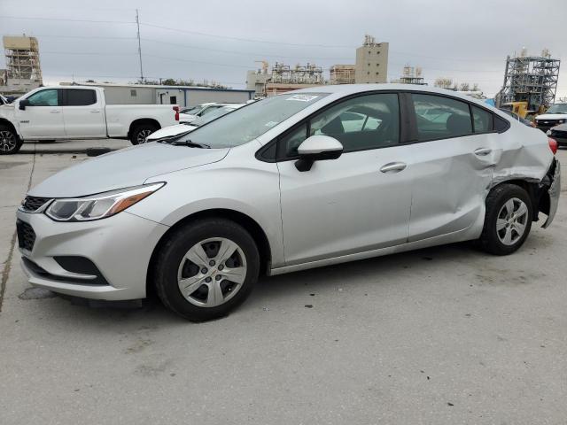  CHEVROLET CRUZE 2018 Srebrny