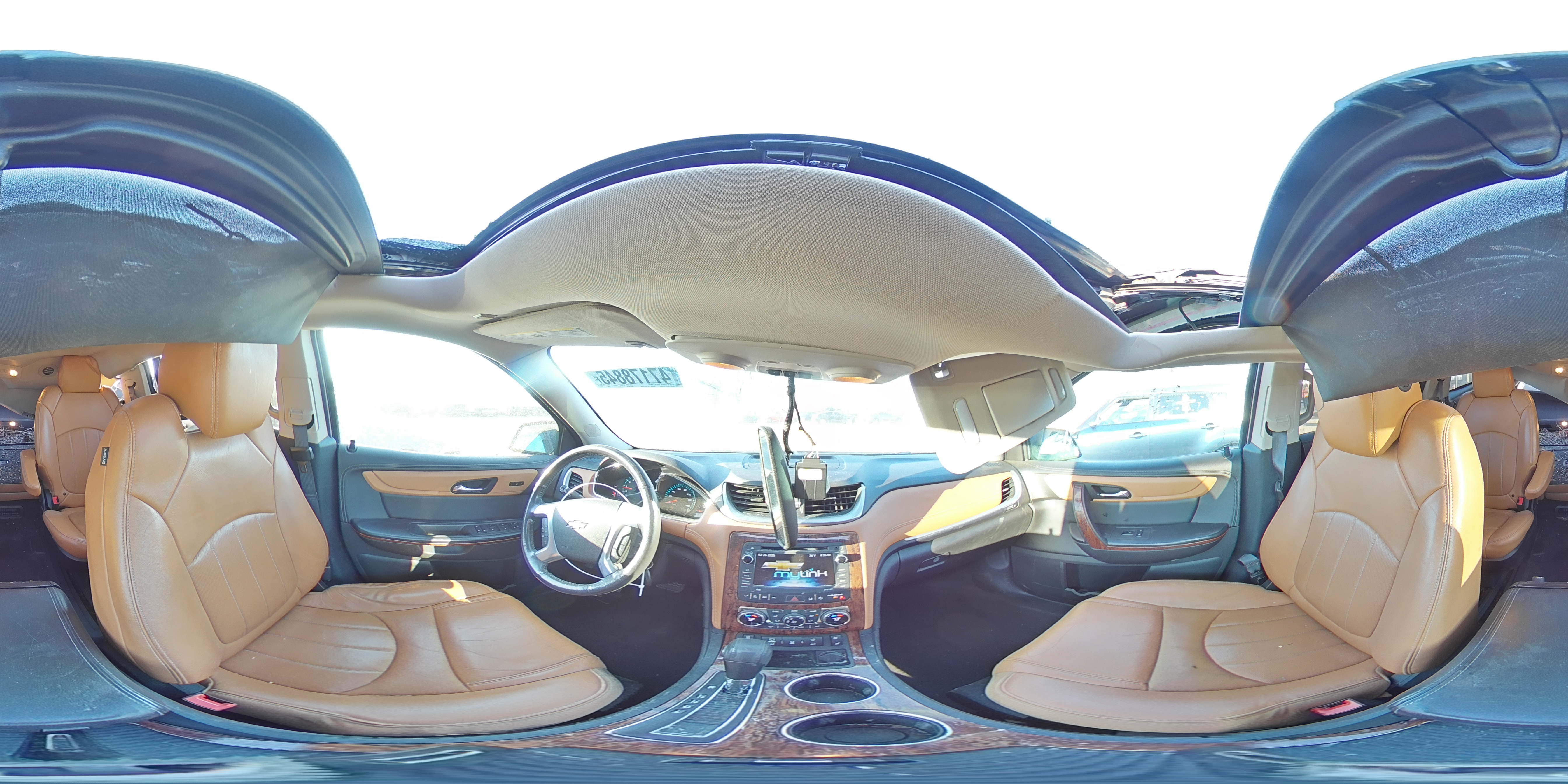 2014 Chevrolet Traverse - Image 13