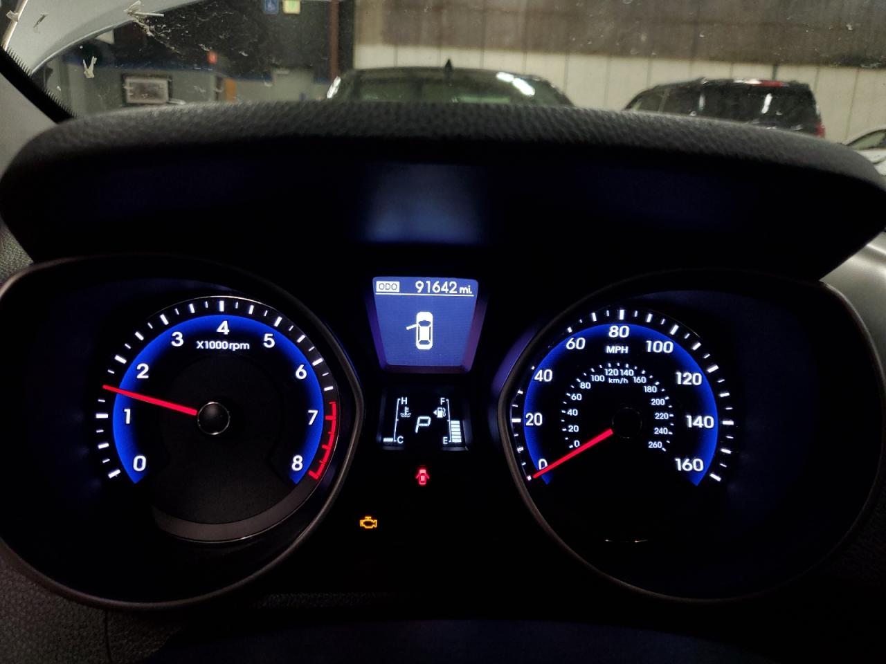 2016 Hyundai Elantra - Image 9