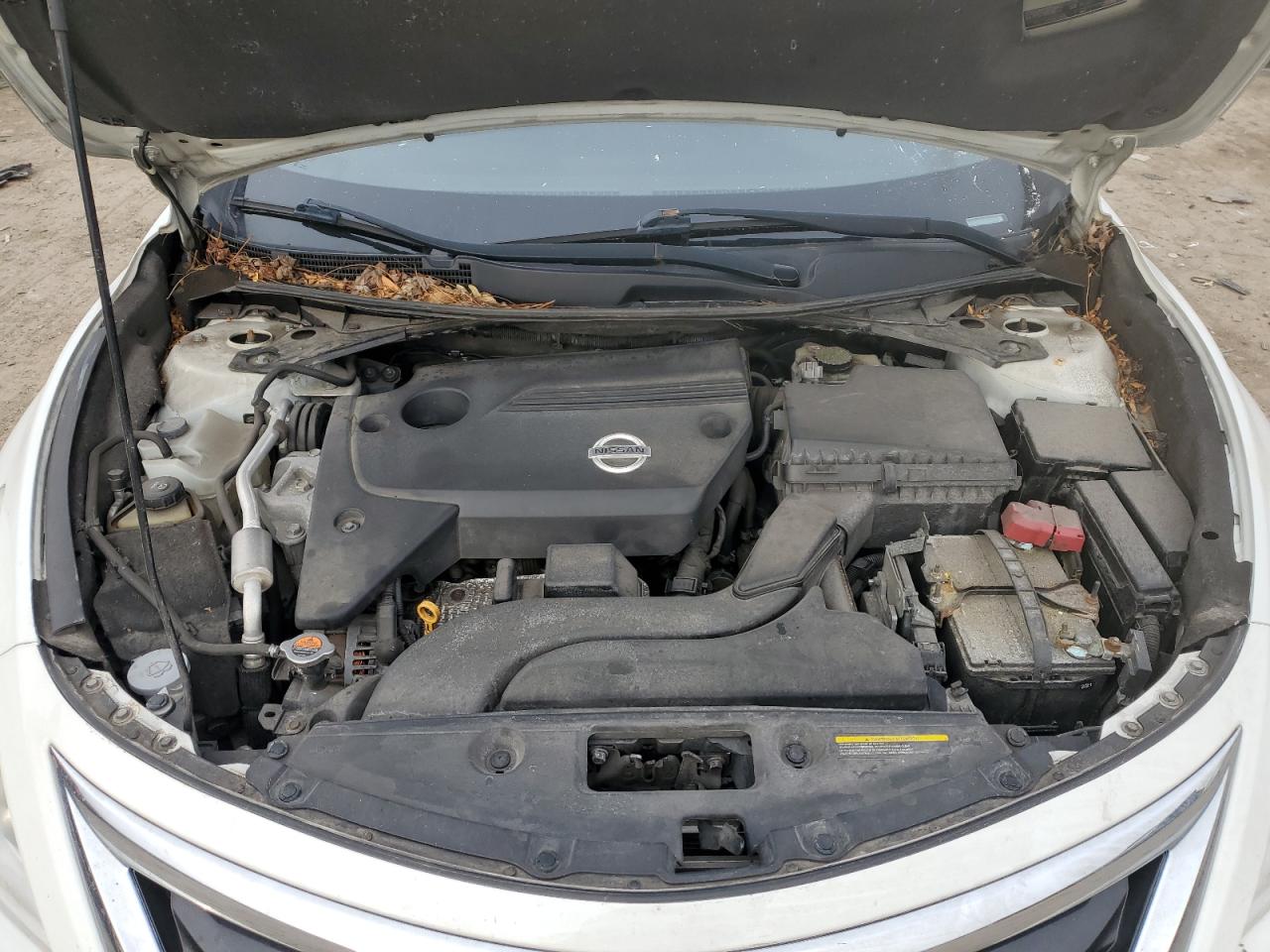 2015 Nissan Altima - Image 11