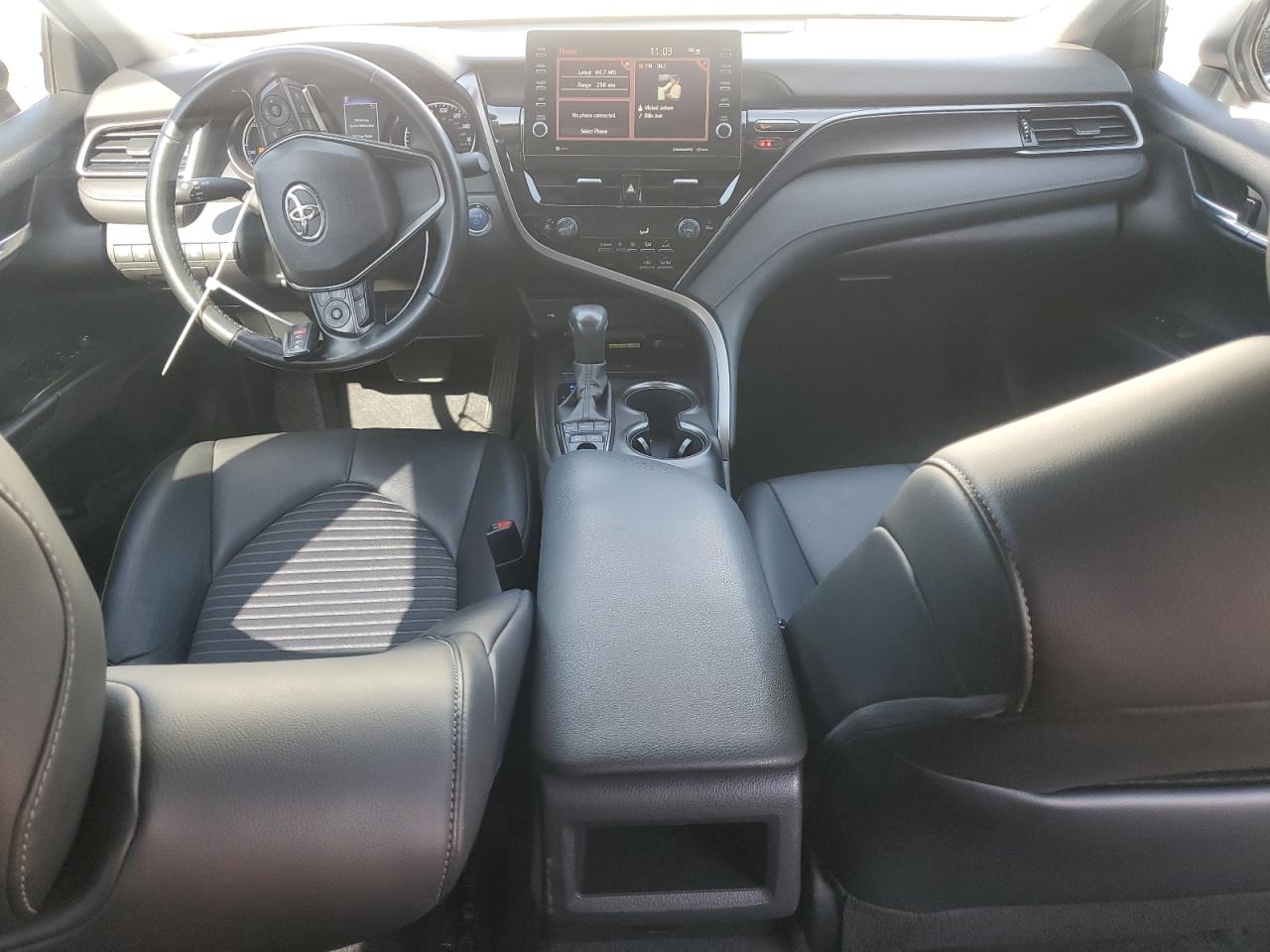 2022 Toyota Camry - Image 8