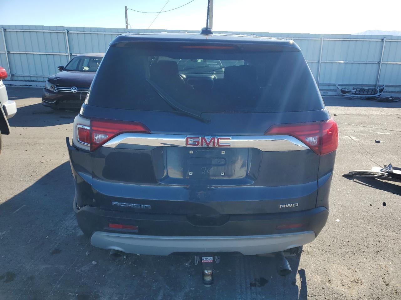 2019 GMC Acadia - Image 6