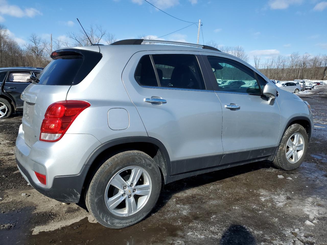 2018 Chevrolet Trax - Image 3